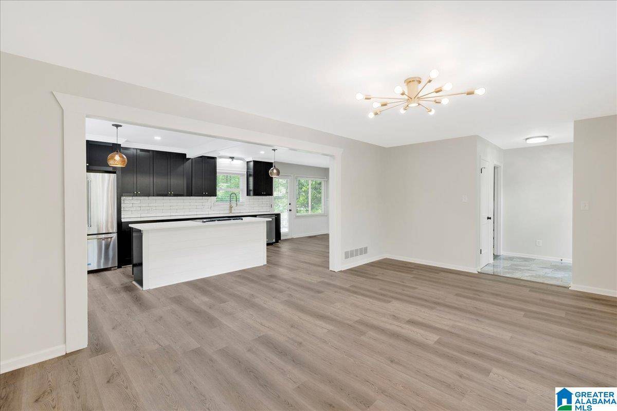 Vestavia Hills, AL 35216,1538 BLIND BROOK LANE