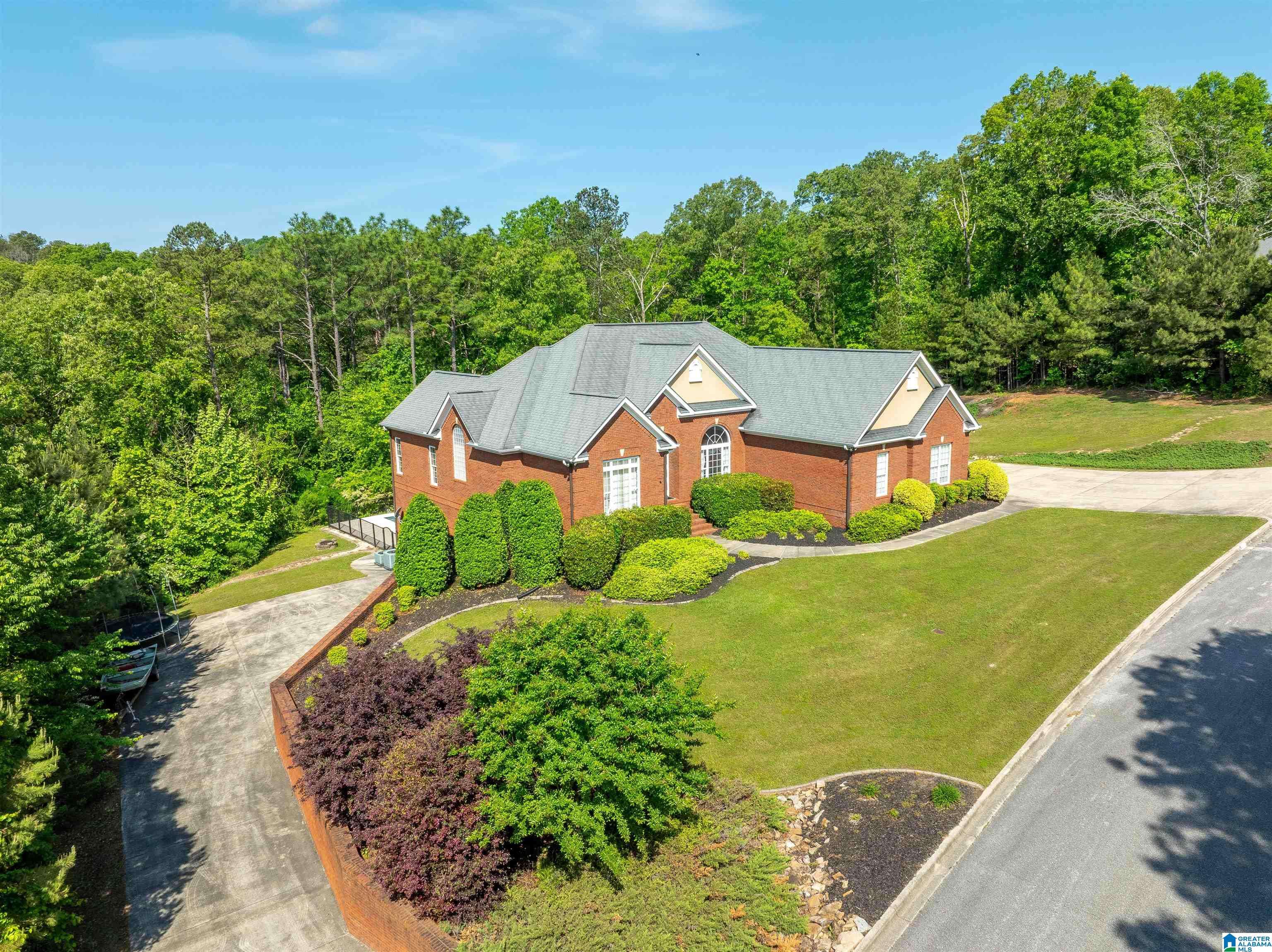Glencoe, AL 35905,306 OAK LEAF LANE