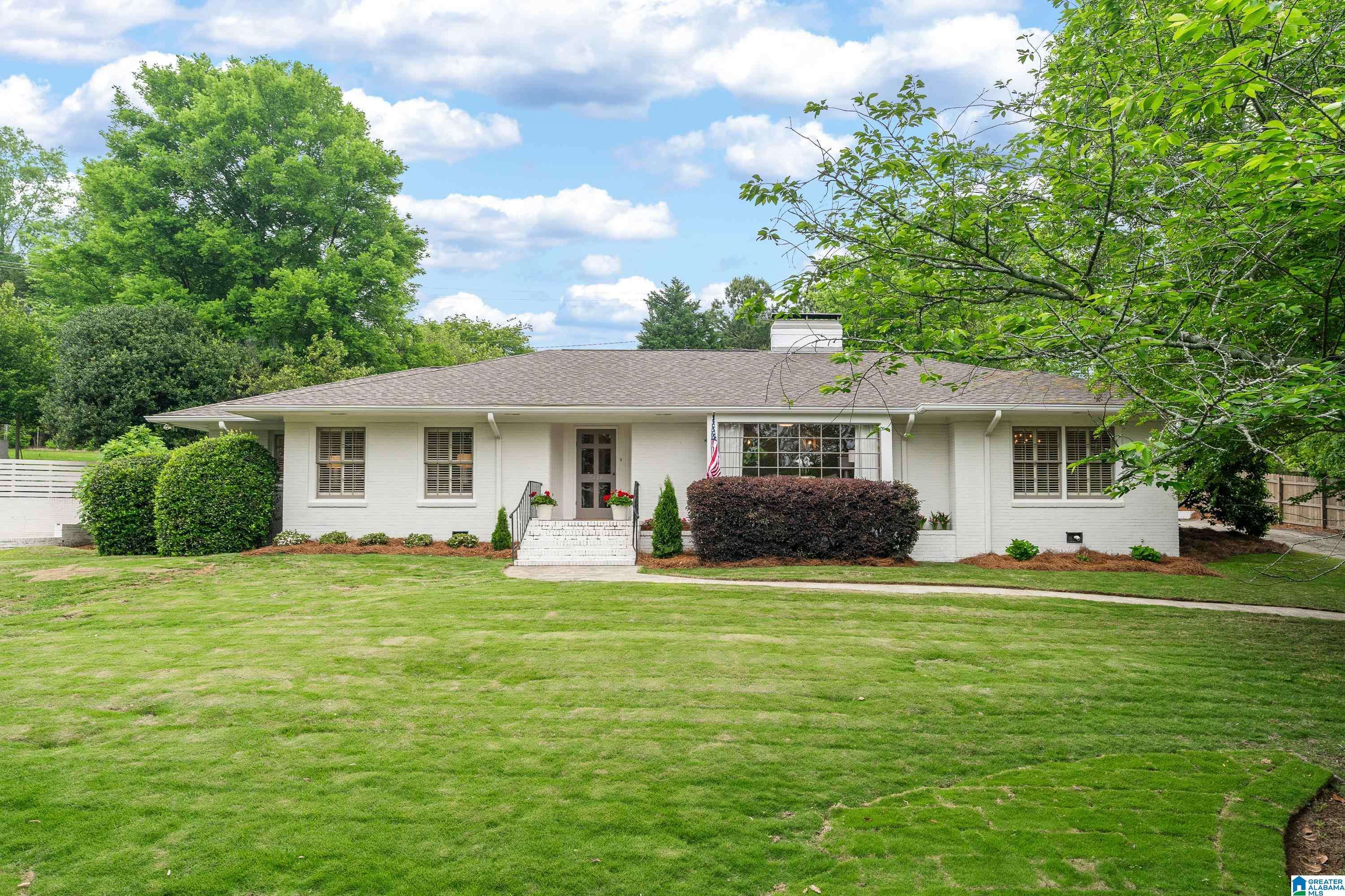 Vestavia Hills, AL 35216,2468 SHADES CREST ROAD