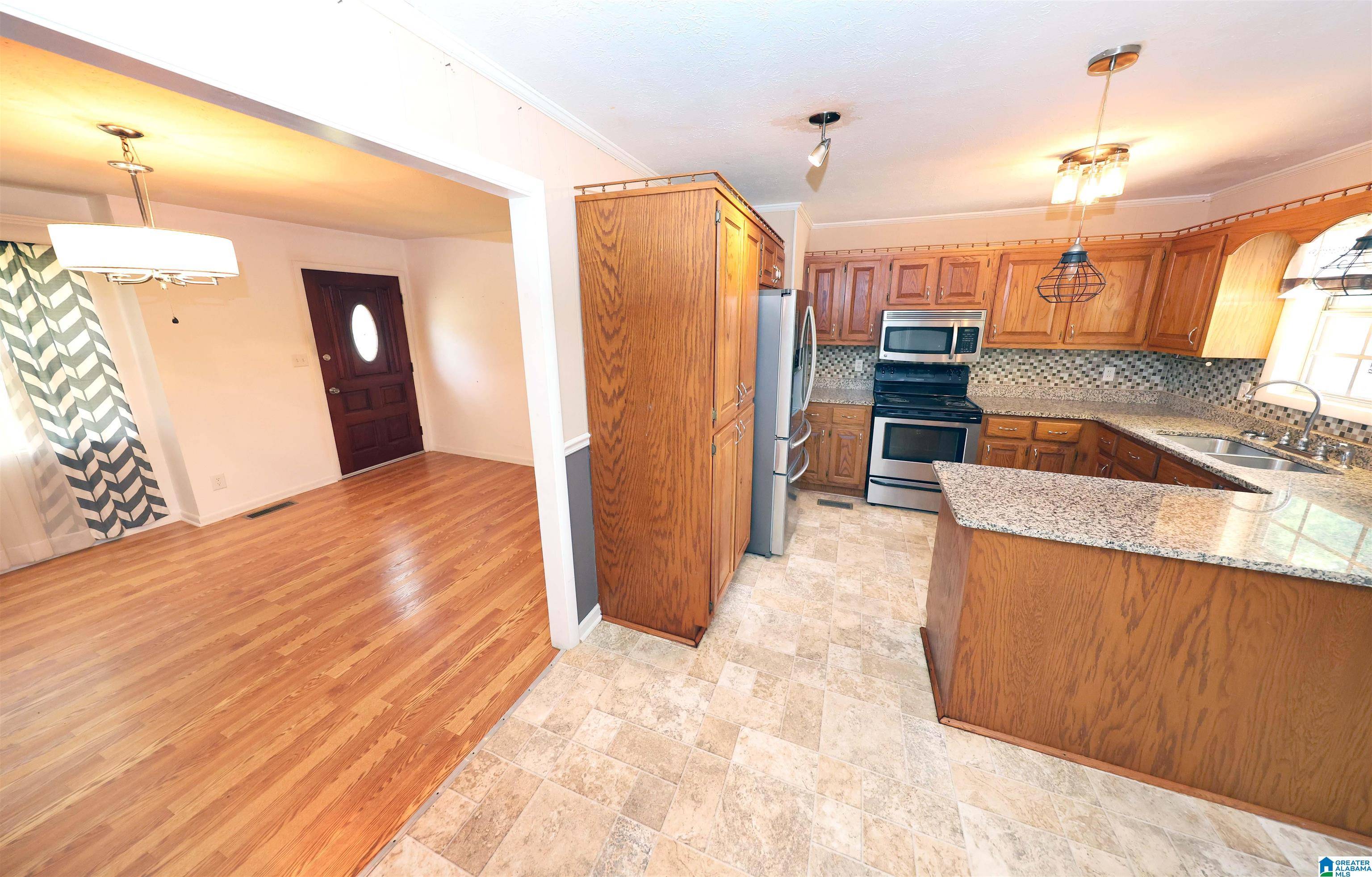 Eastaboga, AL 36260,389 IRBY DRIVE