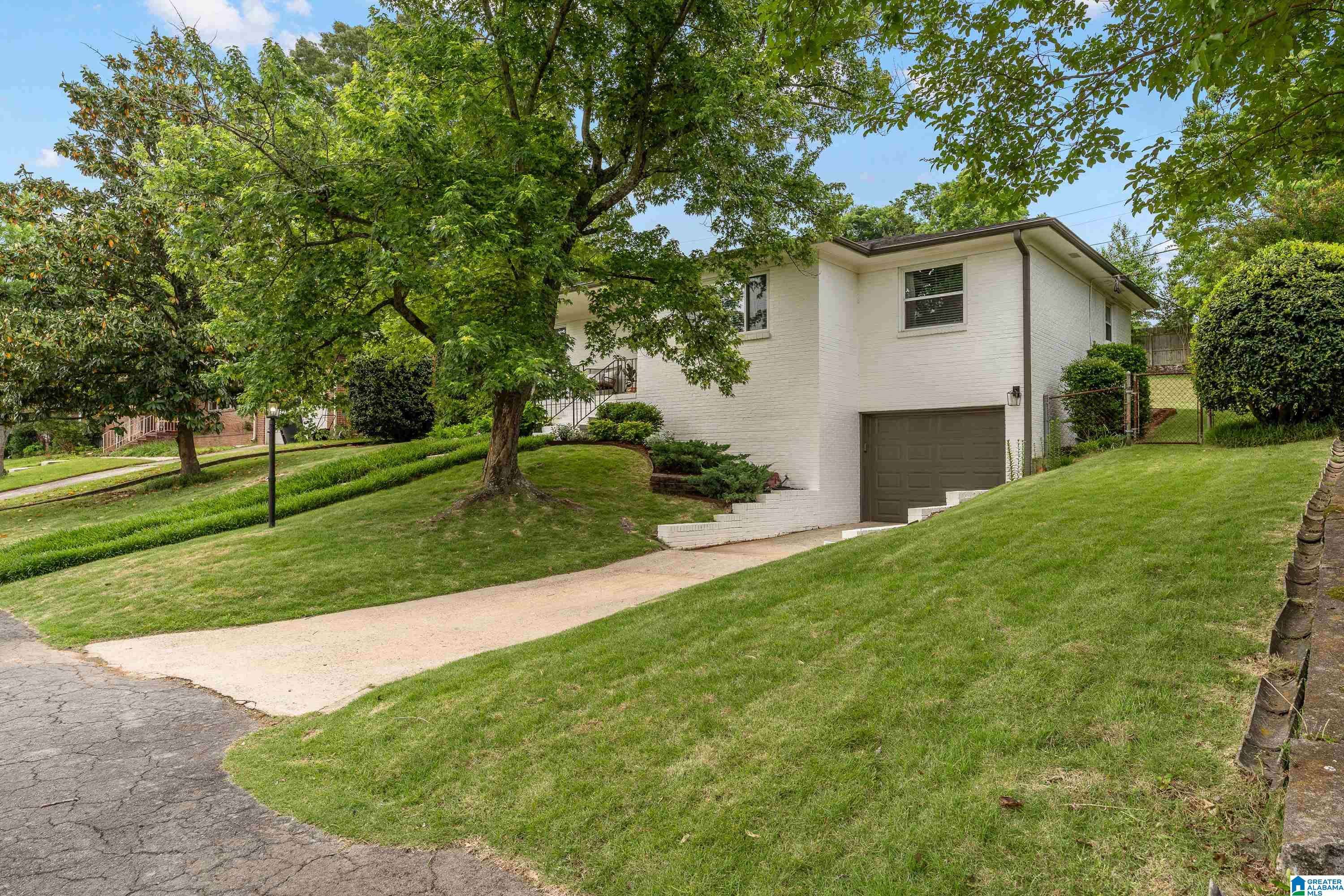 Birmingham, AL 35222,5409 S 10TH COURT