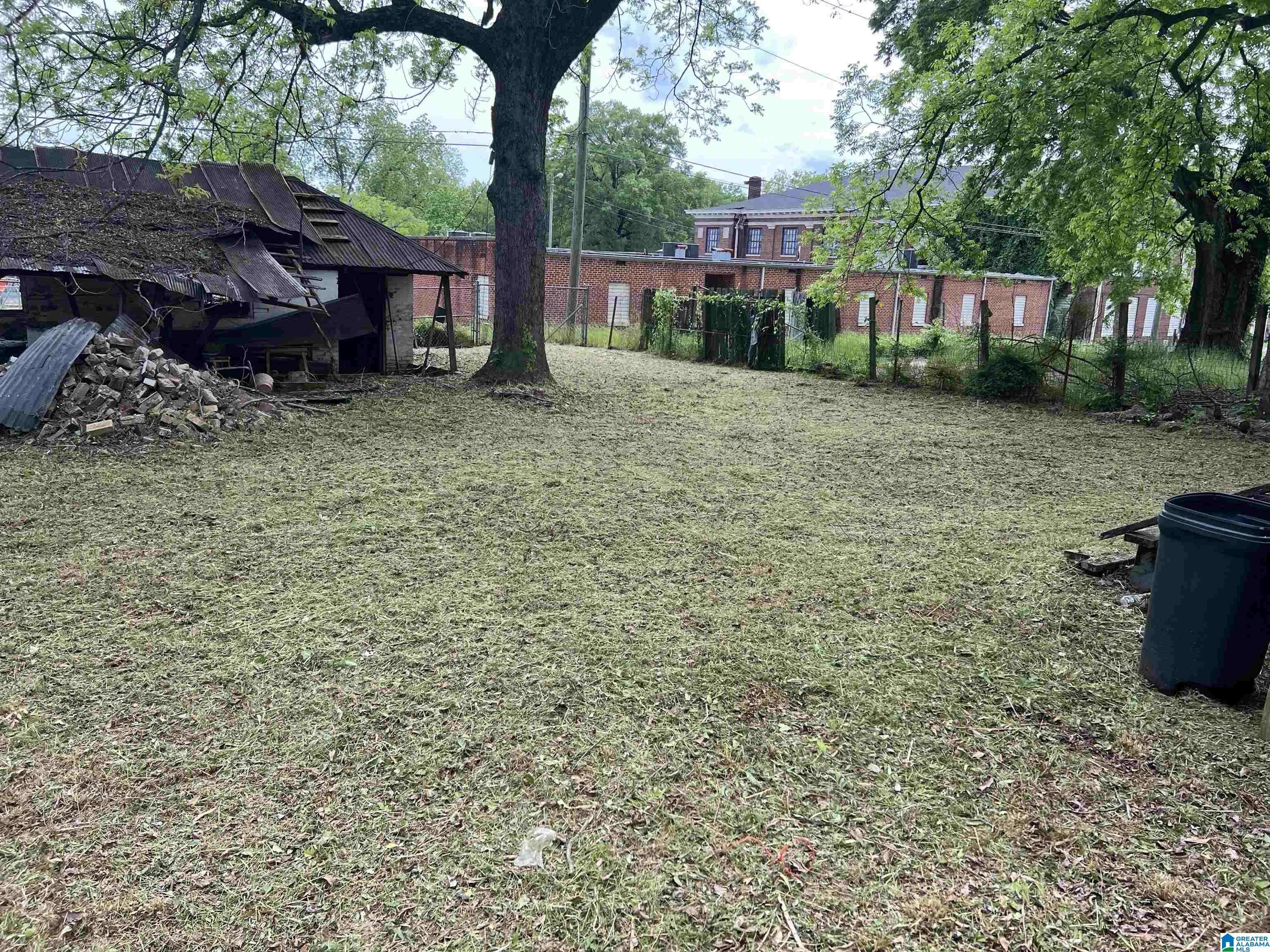 Birmingham, AL 35207,2517 N 36TH AVENUE