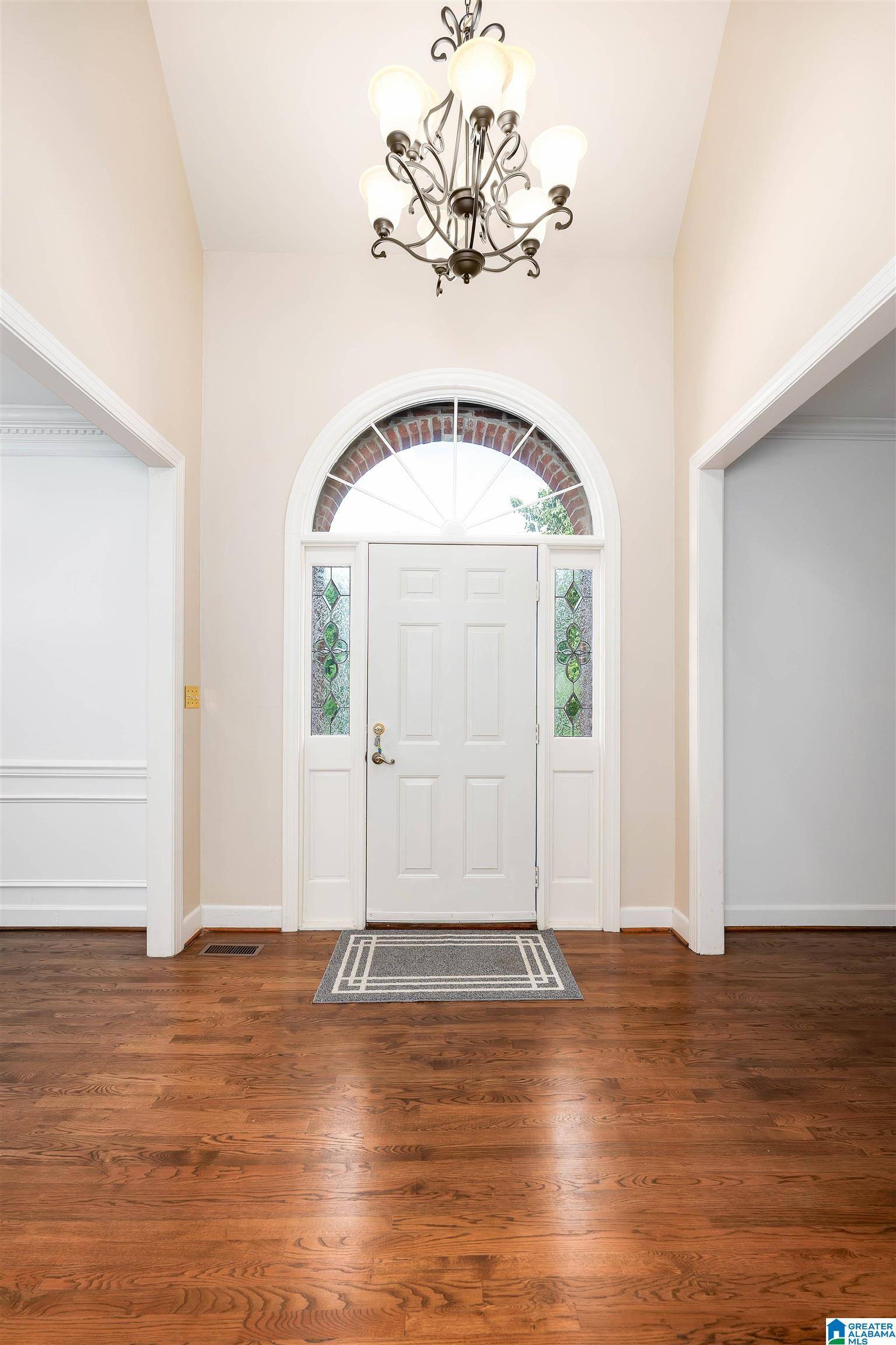 Vestavia Hills, AL 35226,2621 PLANTATION COVE CIRCLE