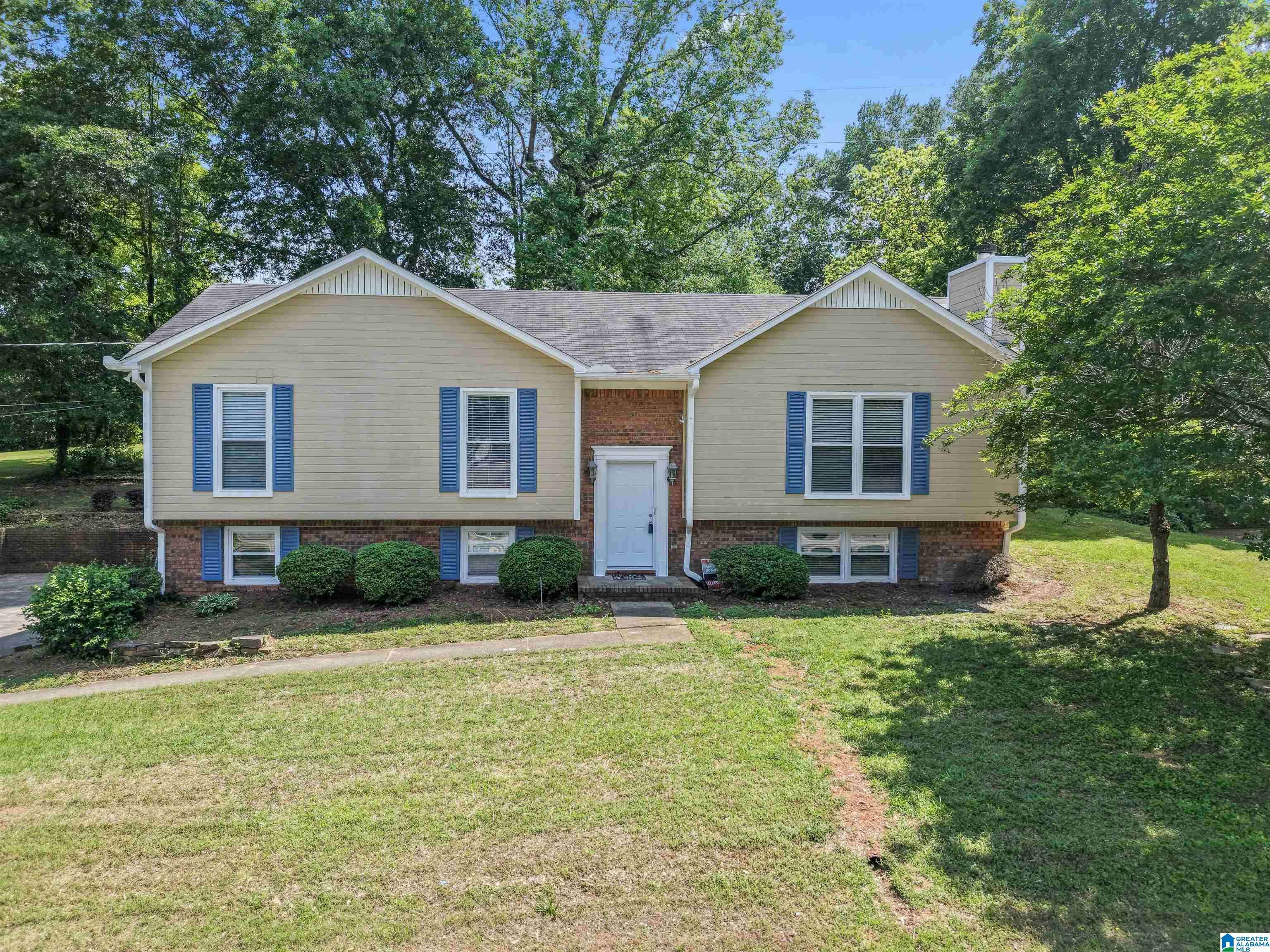 Center Point, AL 35215,315 40TH AVENUE NE