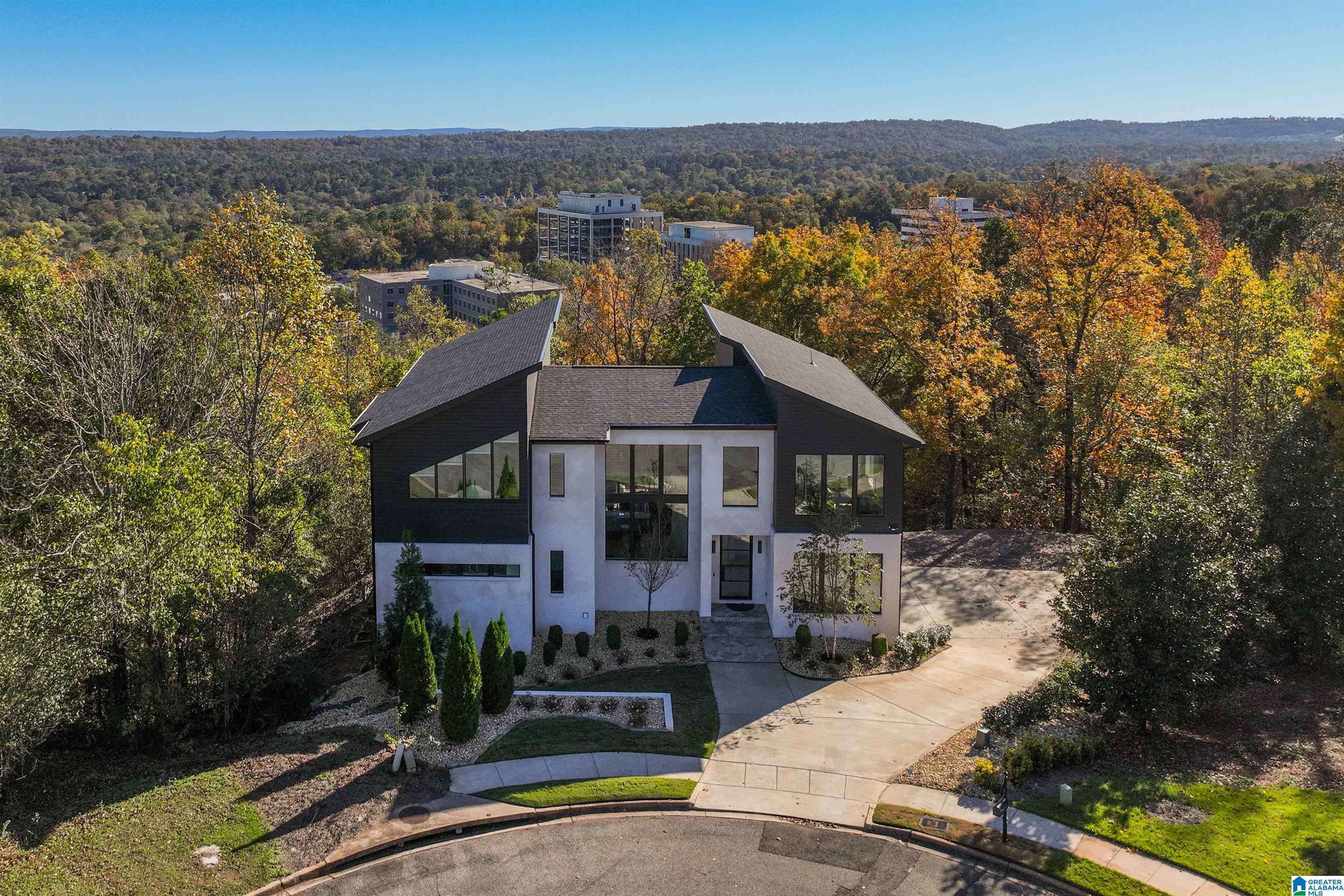 Birmingham, AL 35222,5201 MOUNTAIN RIDGE PARKWAY