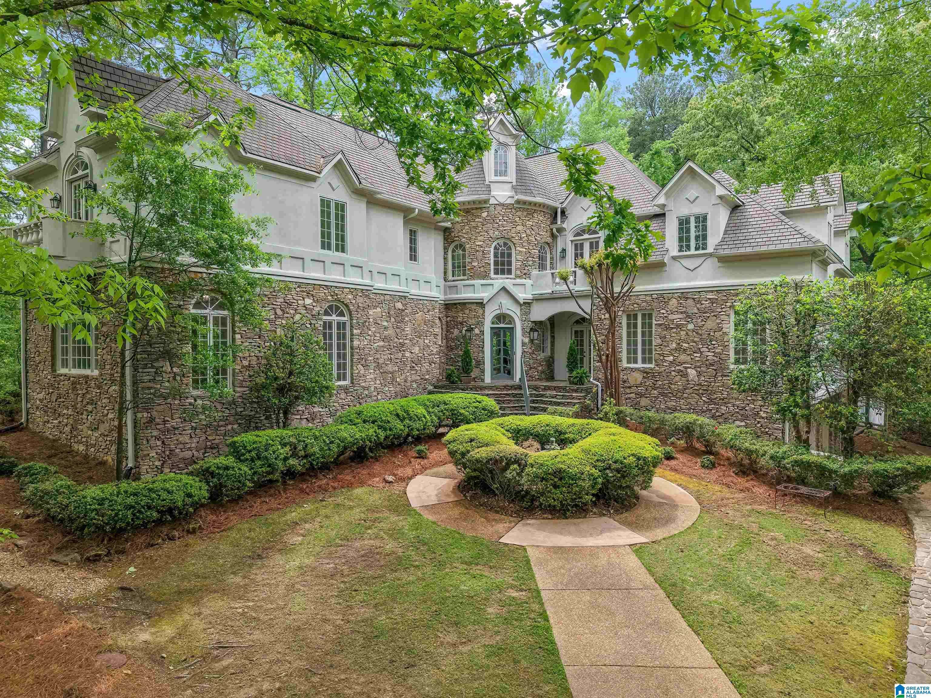 Hoover, AL 35244,2074 ROYAL FERN LANE