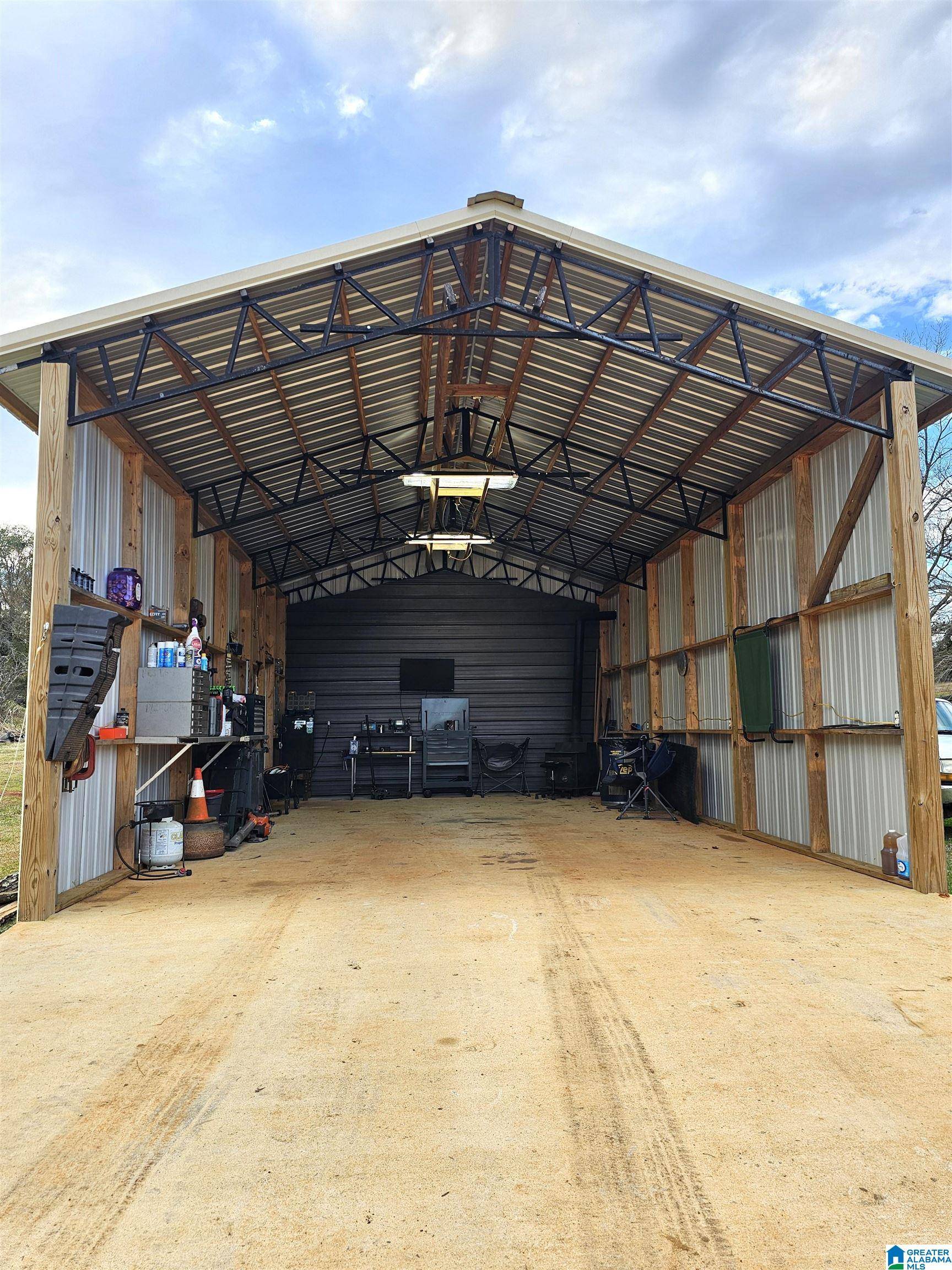 Centreville, AL 35042,15 ROBERTS AVENUE