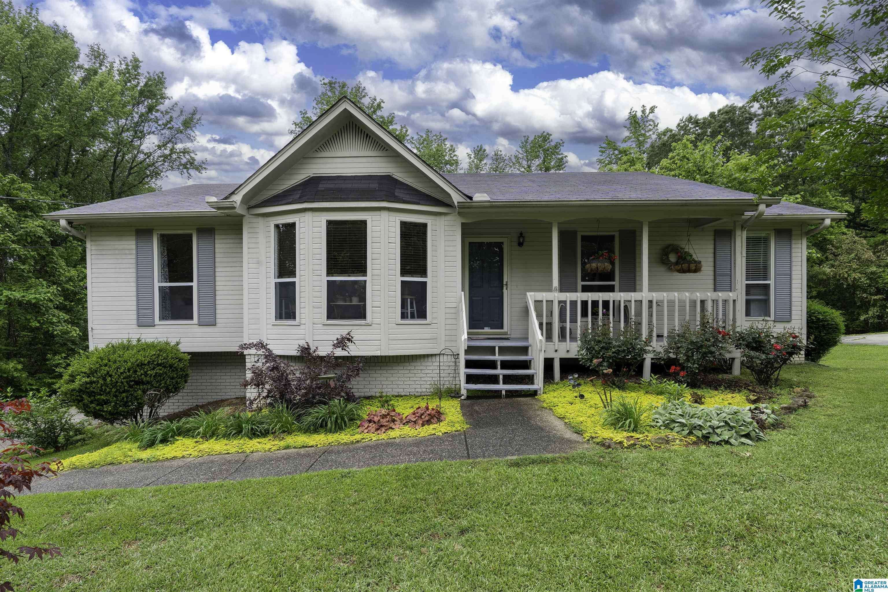 Trussville, AL 35173,116 TWIN LAKES ROAD