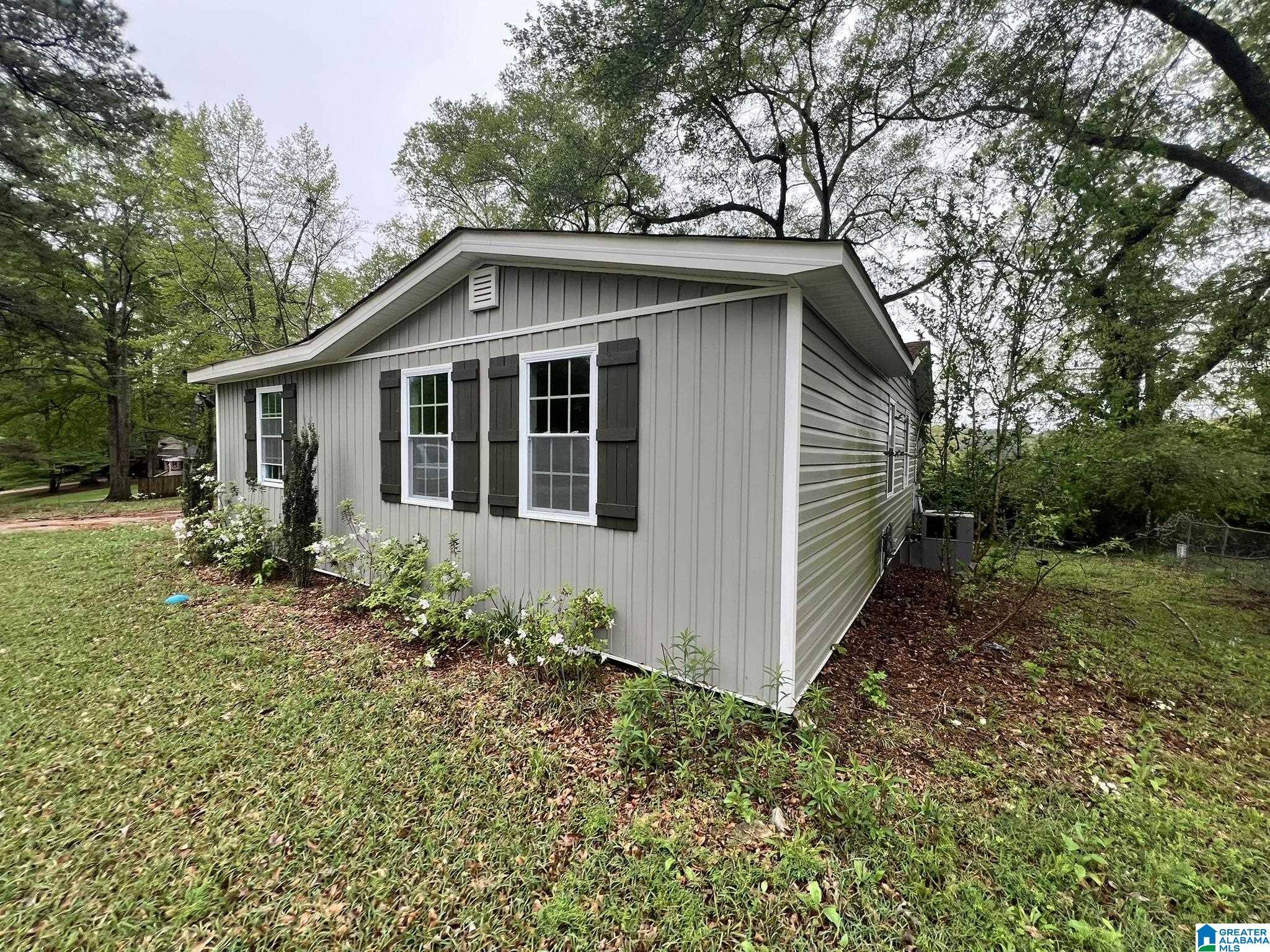 Northport, AL 35473,5190 NORTHCREST DRIVE