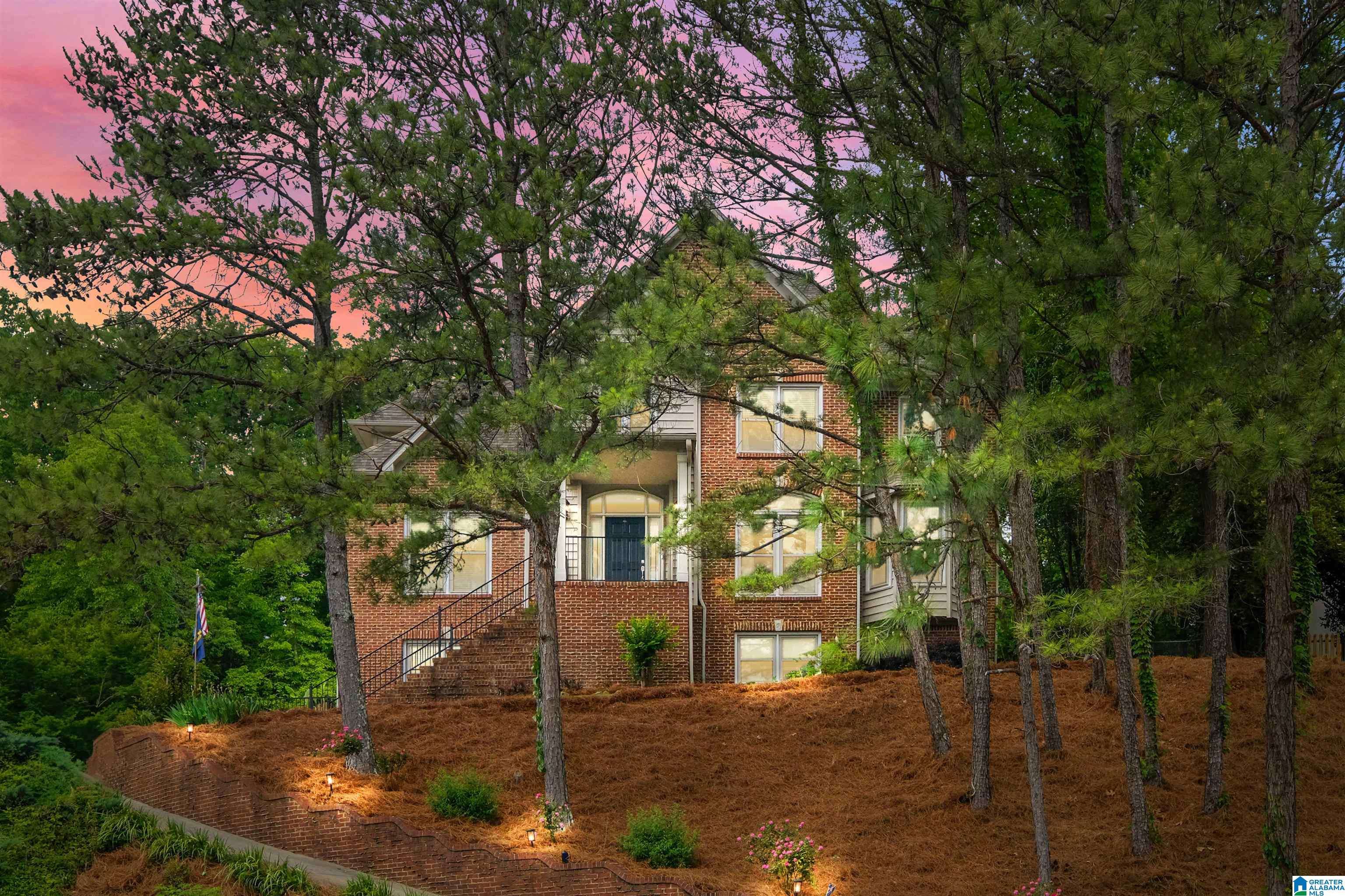 Hoover, AL 35244,1824 SOUTHVIEW CIRCLE