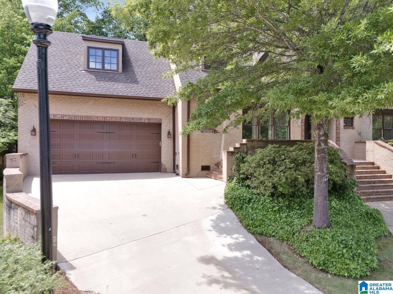Hoover, AL 35226,364 STONE BROOK CIRCLE