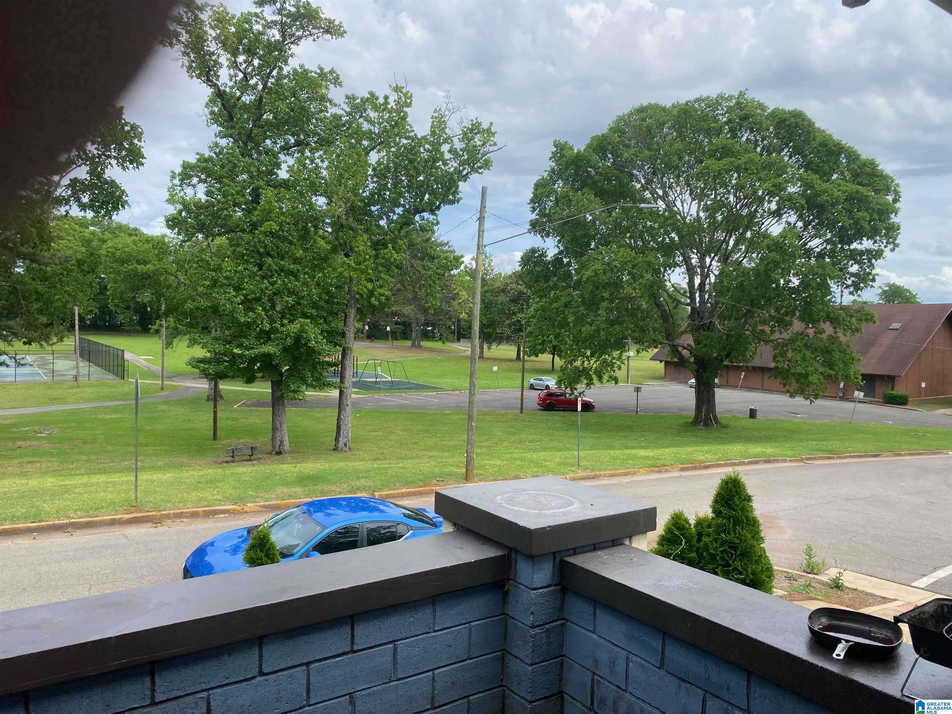 Birmingham, AL 35207,2722 37TH AVENUE N