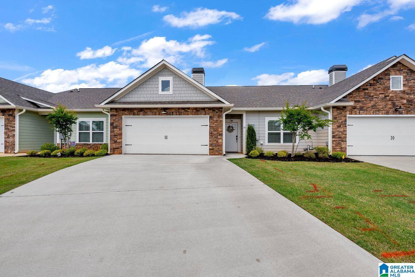 Pell City, AL 35128,10 RED CAMELLIA COURT