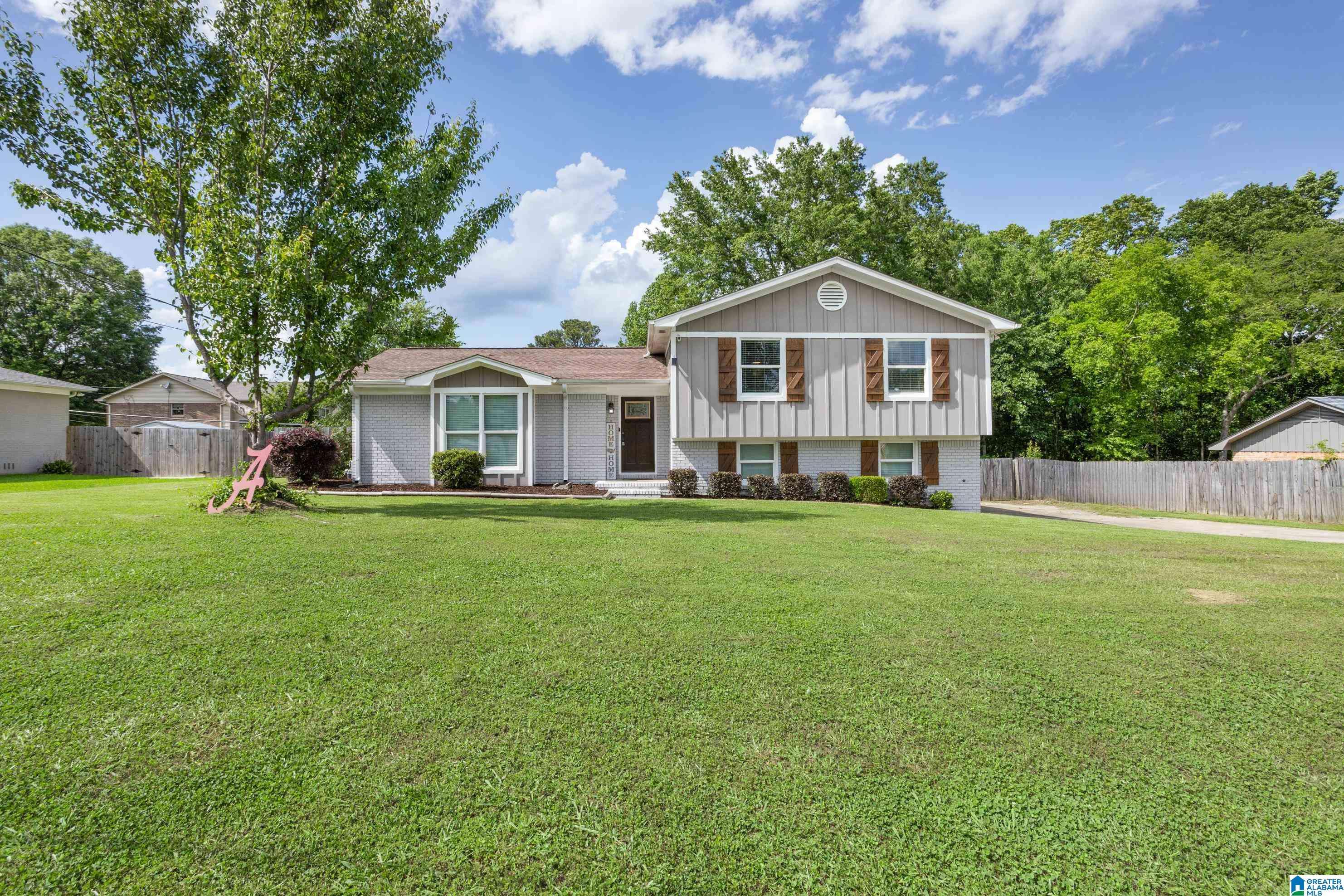 Gardendale, AL 35071,304 CRISTA CIRCLE