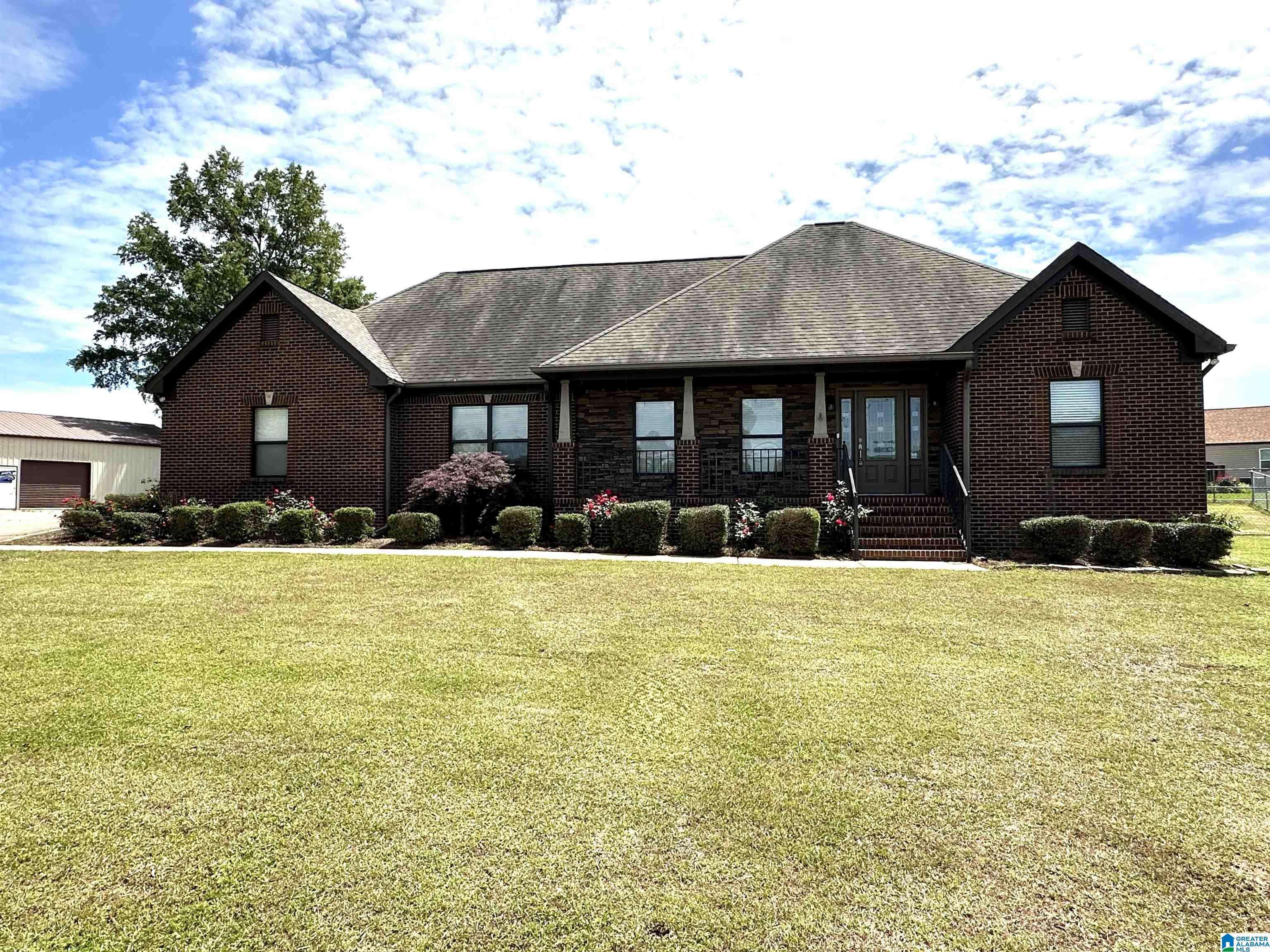Bessemer, AL 35023,1612 KERRY DRIVE