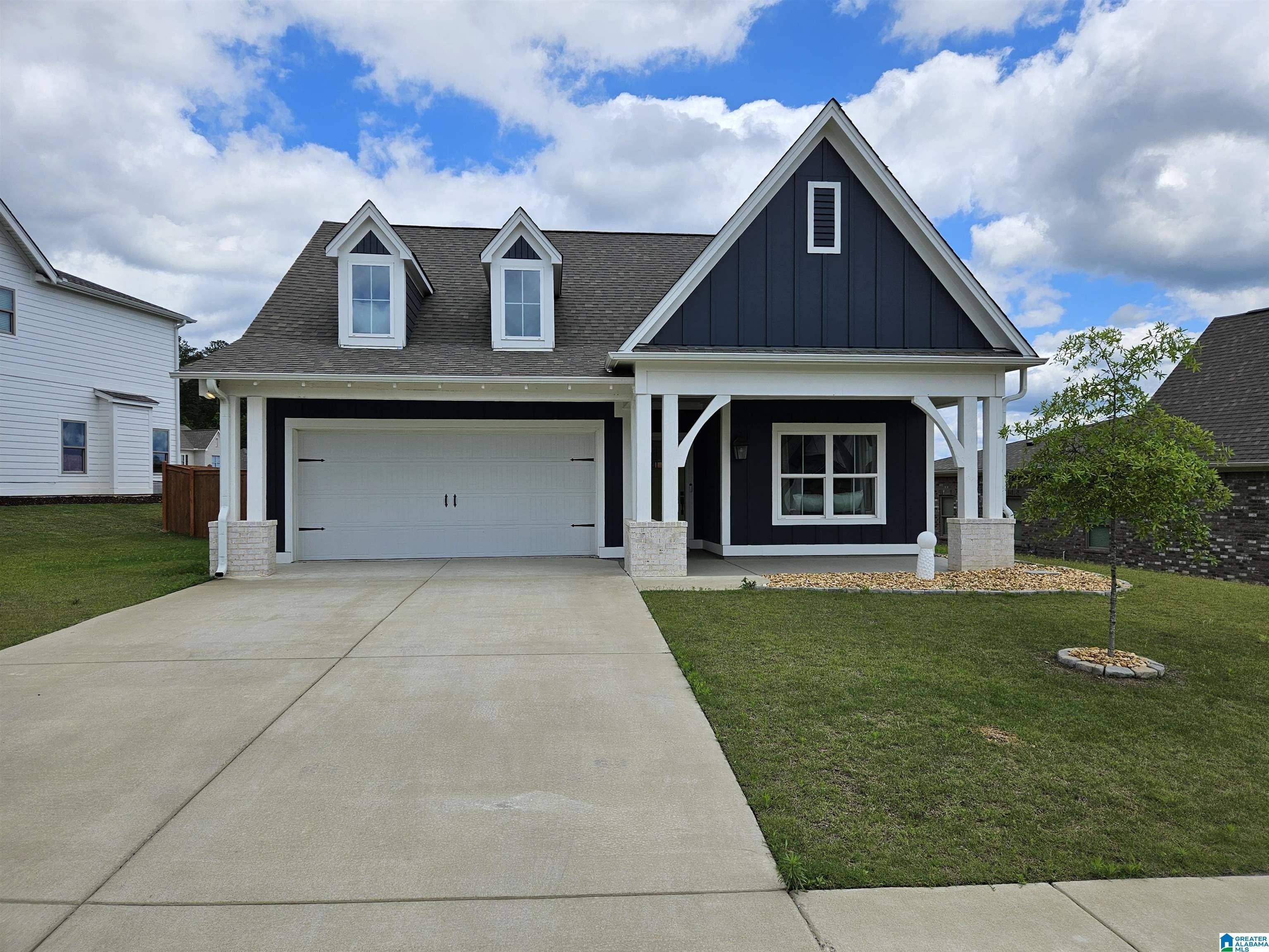 Trussville, AL 35173,5652 LONG VIEW TRAIL