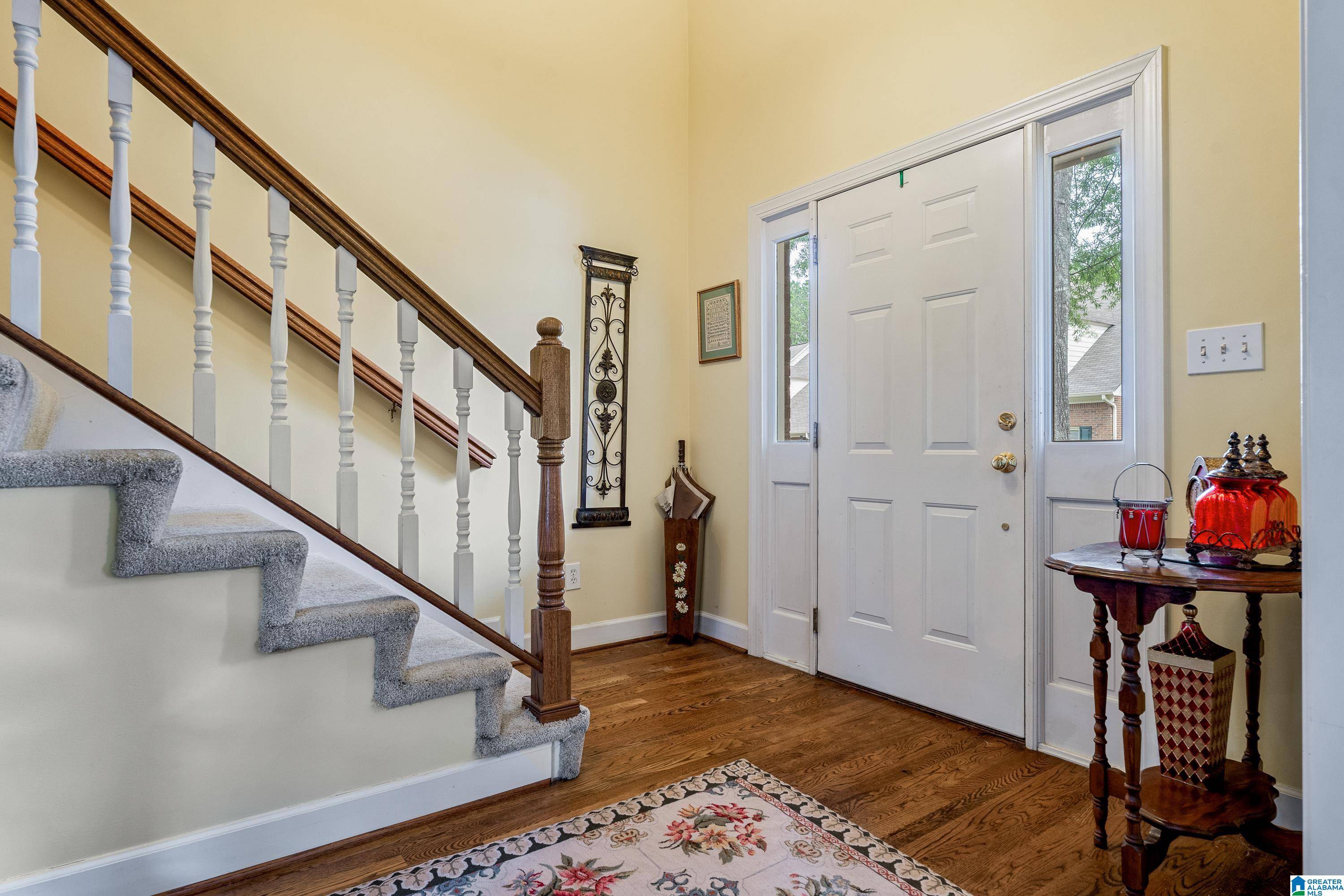 Hoover, AL 35244,934 CHESTNUT OAKS CIRCLE