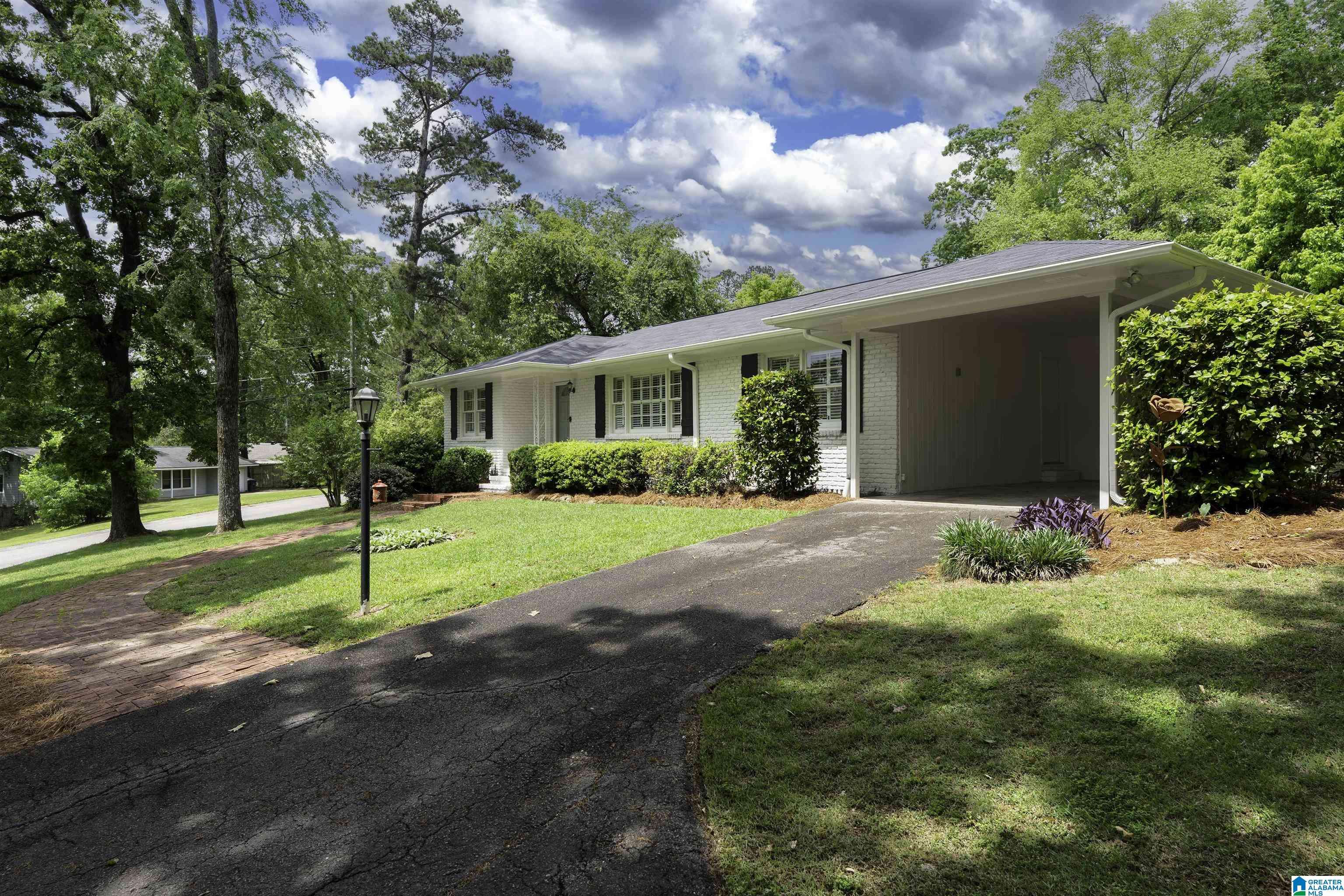 Hoover, AL 35216,2224 DEERWOOD ROAD