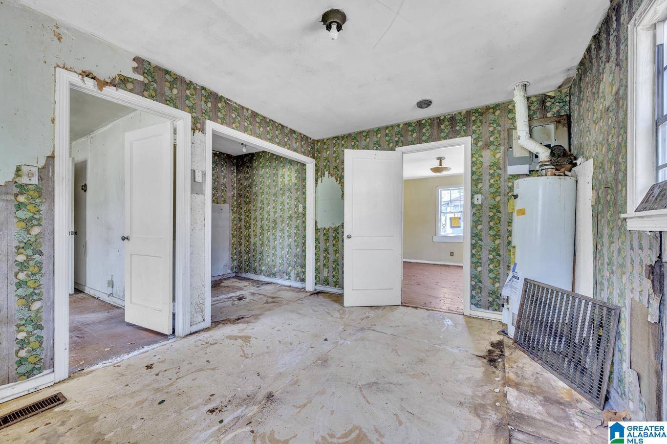Birmingham, AL 35208,5517 COURT J