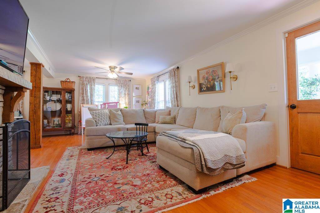 Columbiana, AL 35051,107 E STERRETT STREET