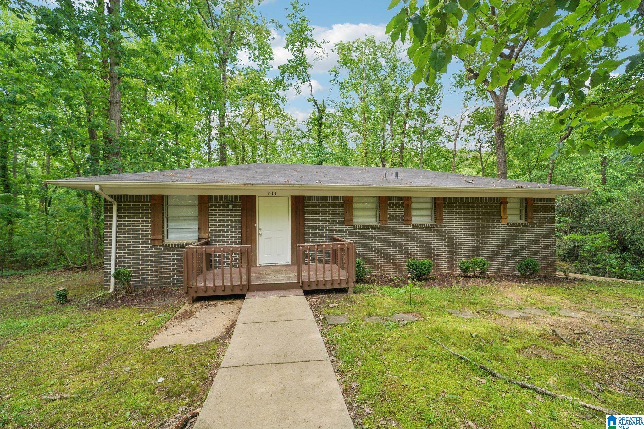 Birmingham, AL 35214,711 OAK RIDGE DRIVE