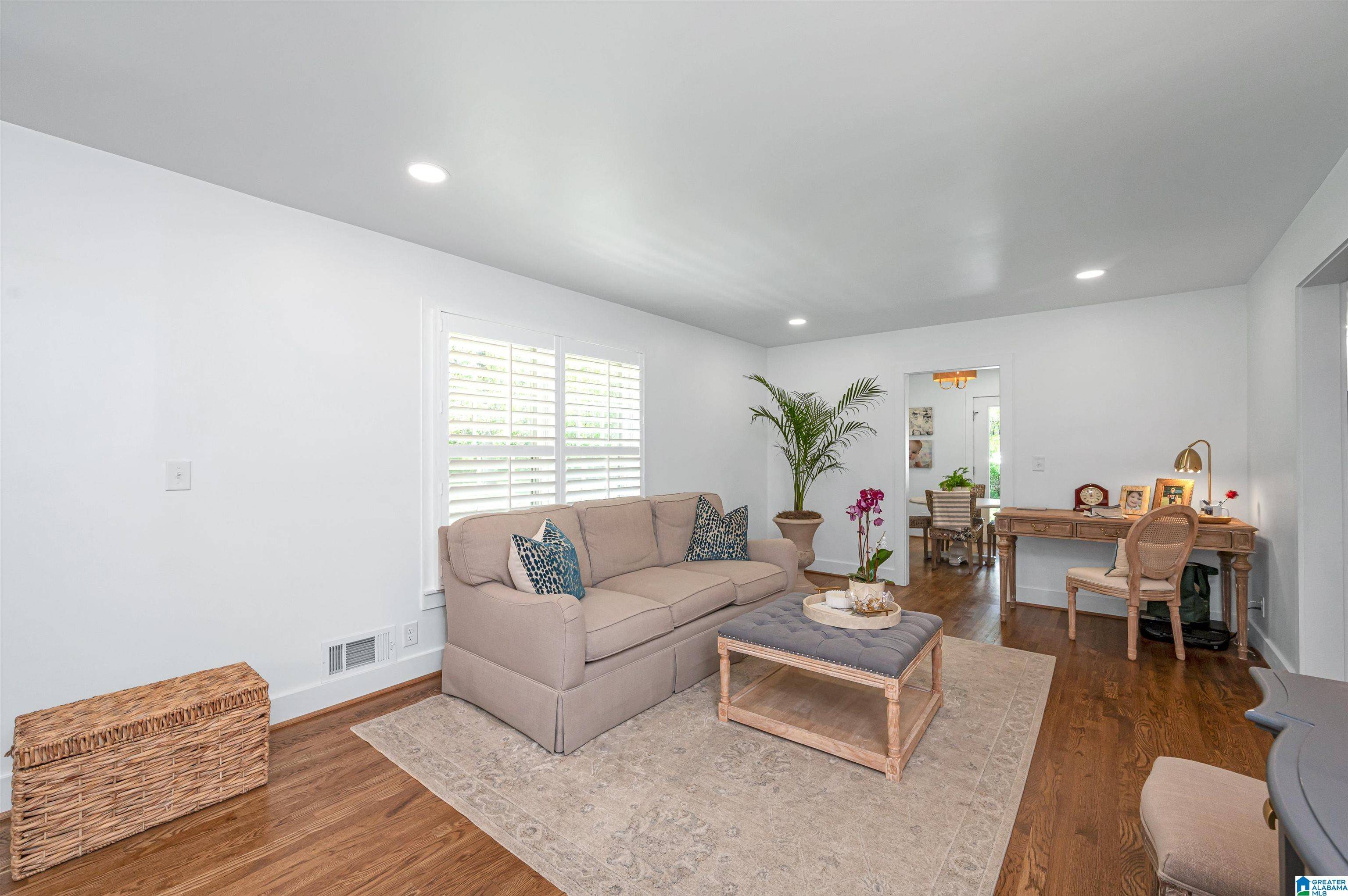 Leeds, AL 35094,7050 GREENWOOD LANE