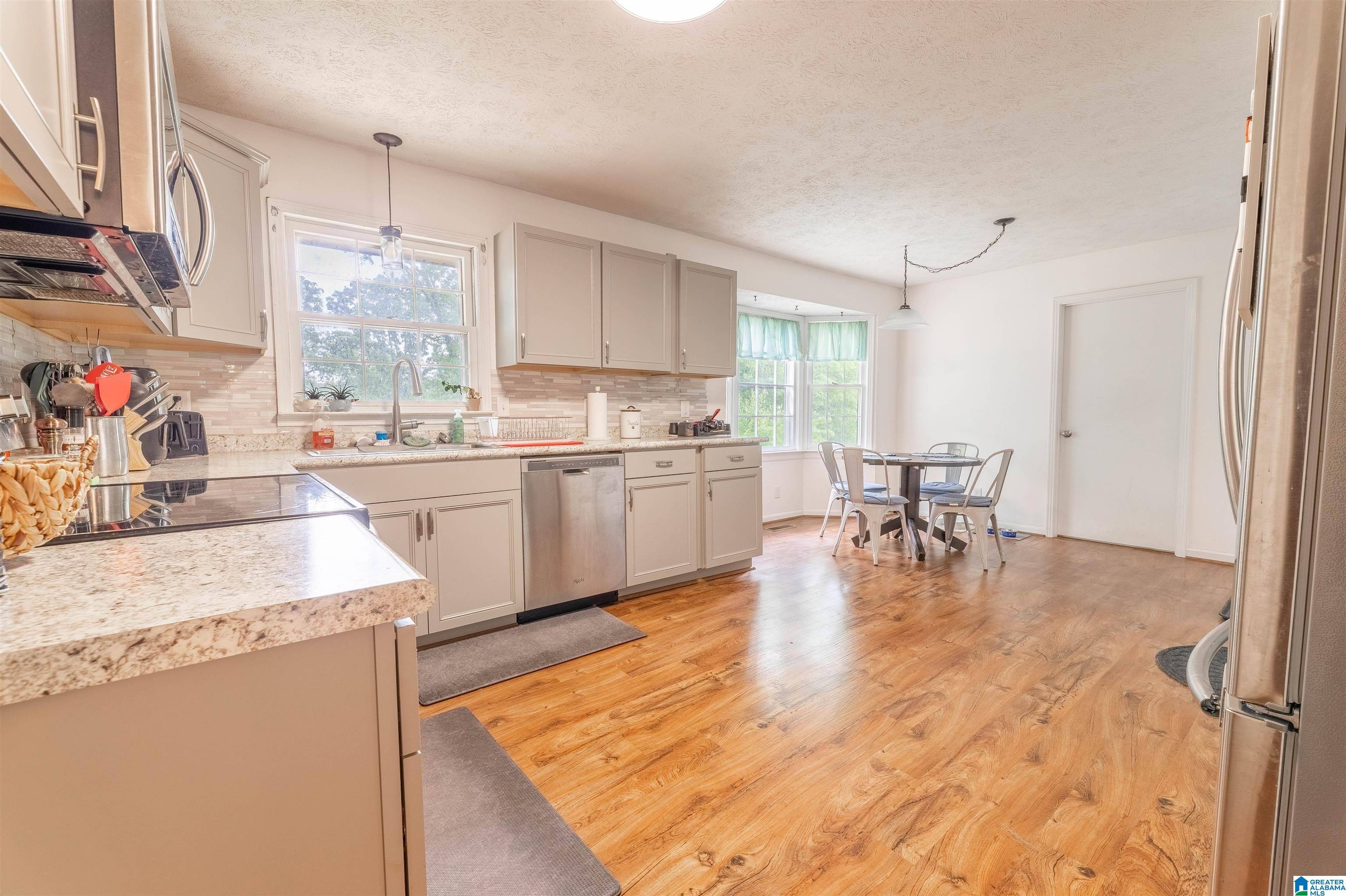 Anniston, AL 36206,1111 CREEK TRAIL
