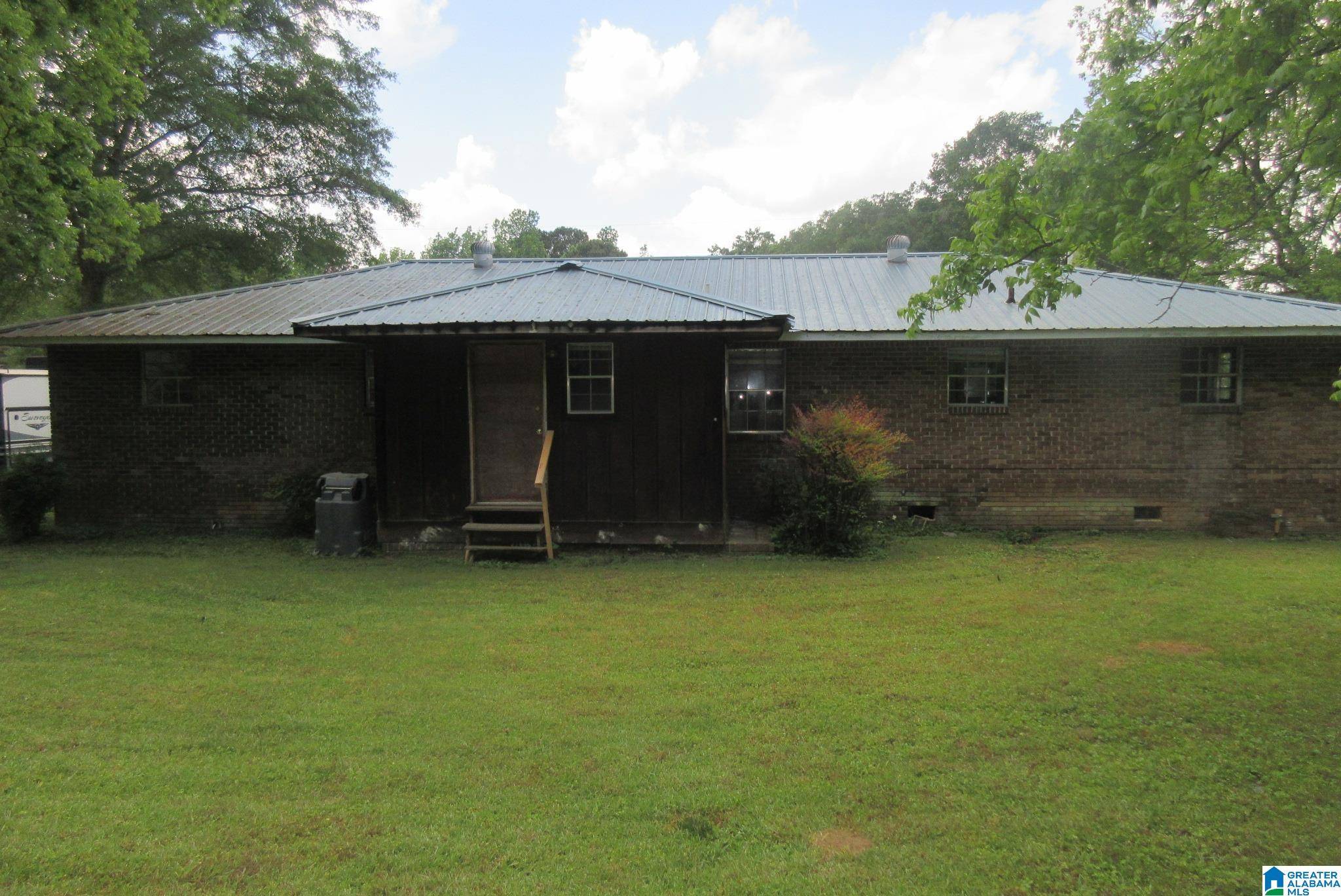 Adamsville, AL 35005,5305 BELLWOOD DRIVE