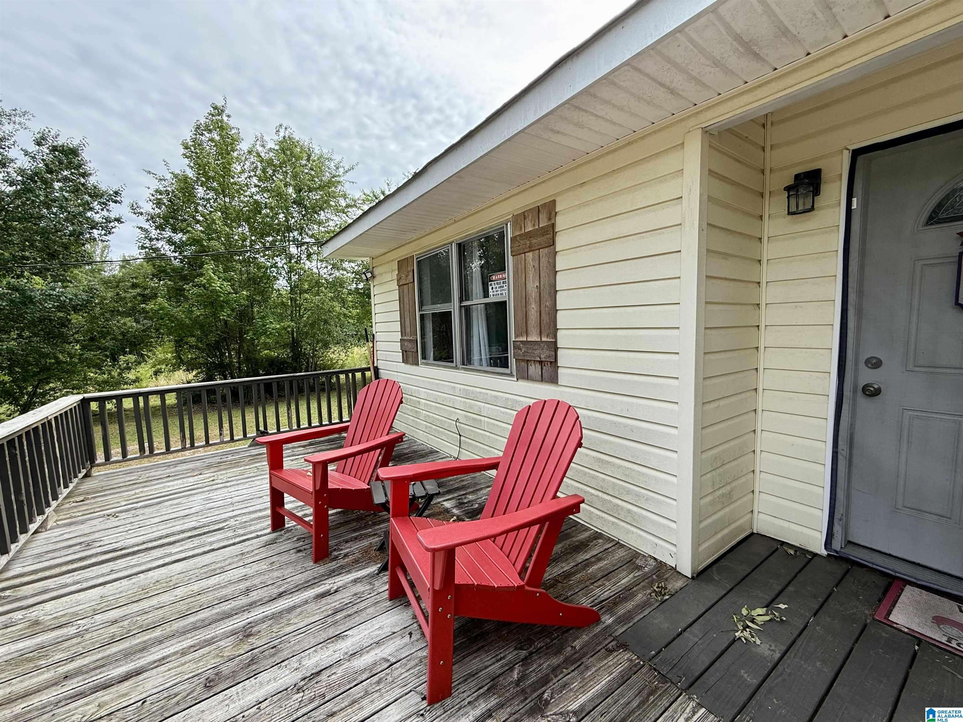 Carbon Hill, AL 35549,945 4TH STREET NW