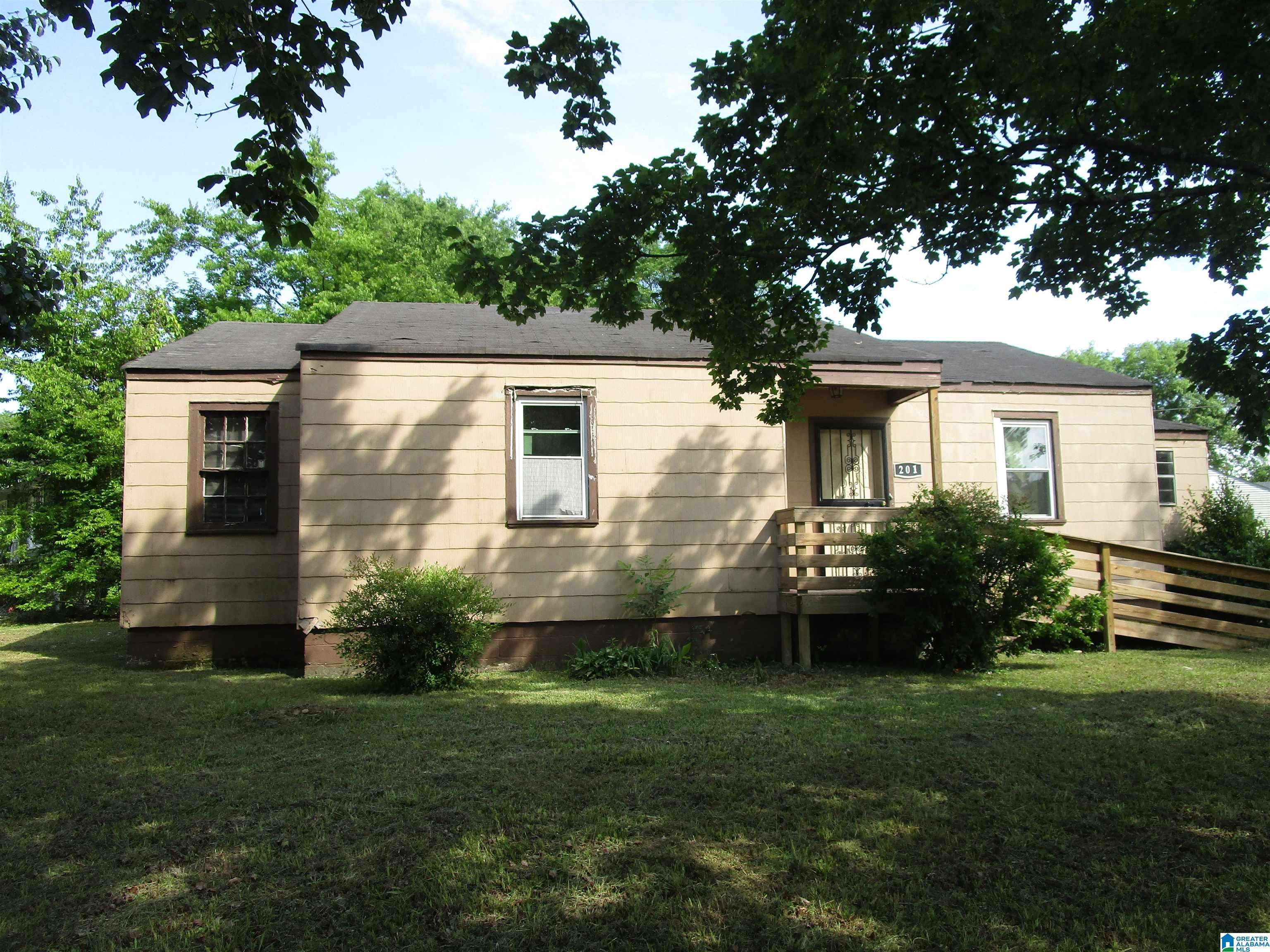 Birmingham, AL 35211,201 21ST STREET SW