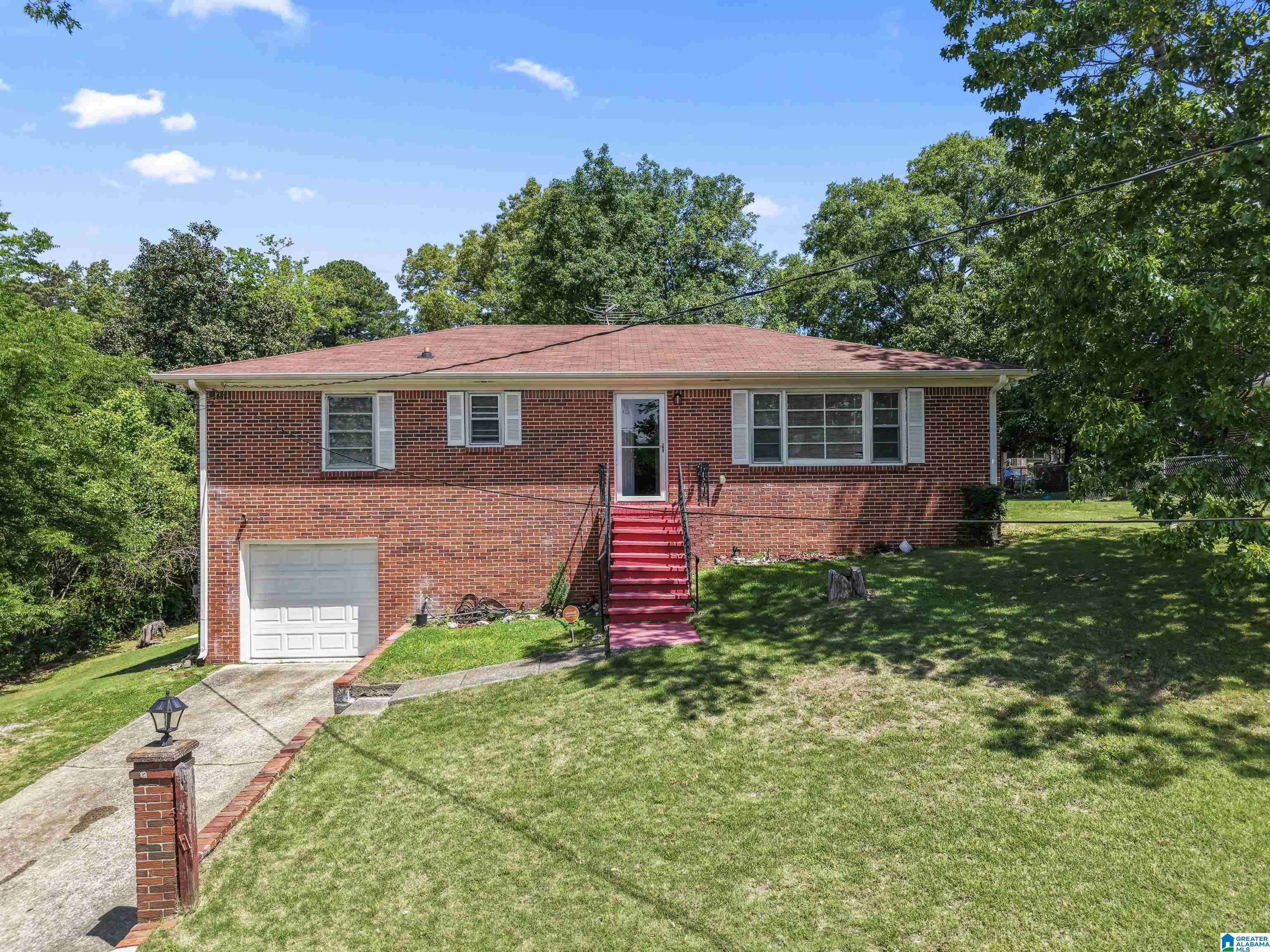 Center Point, AL 35215,228 23RD TERRACE NW