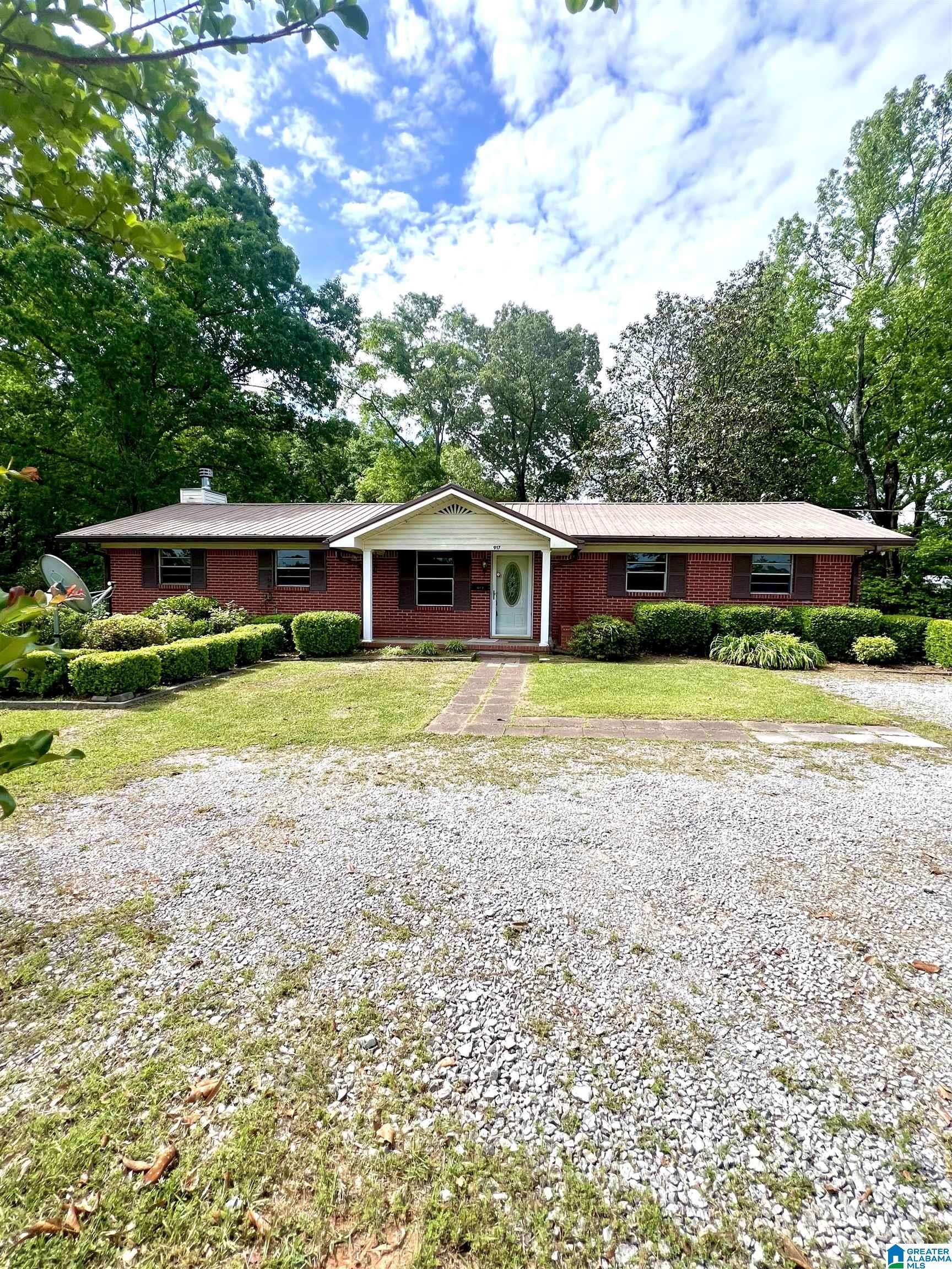 Clanton, AL 35045,917 WILSON ROAD