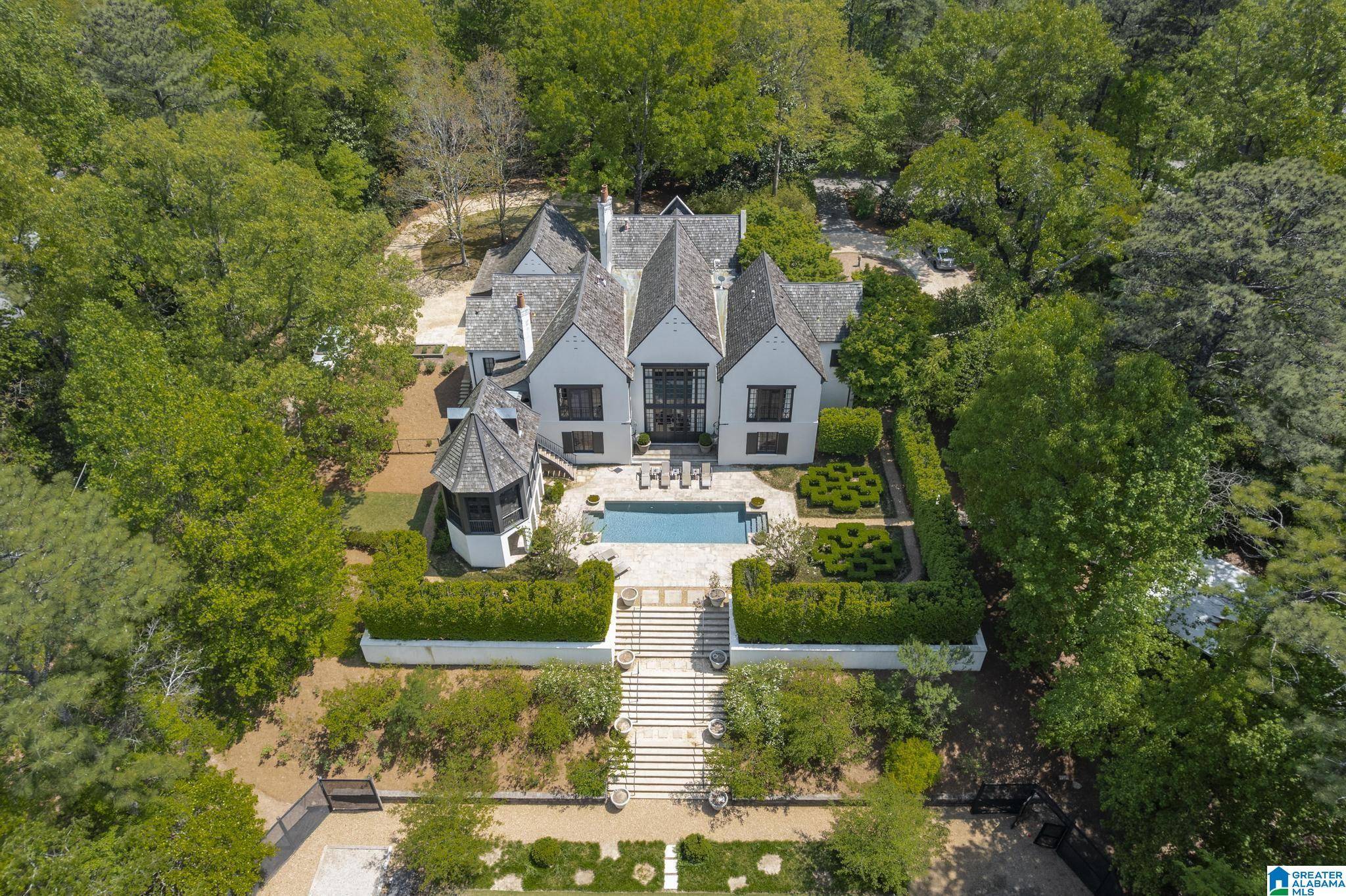 Mountain Brook, AL 35243,2708 ABINGDON ROAD