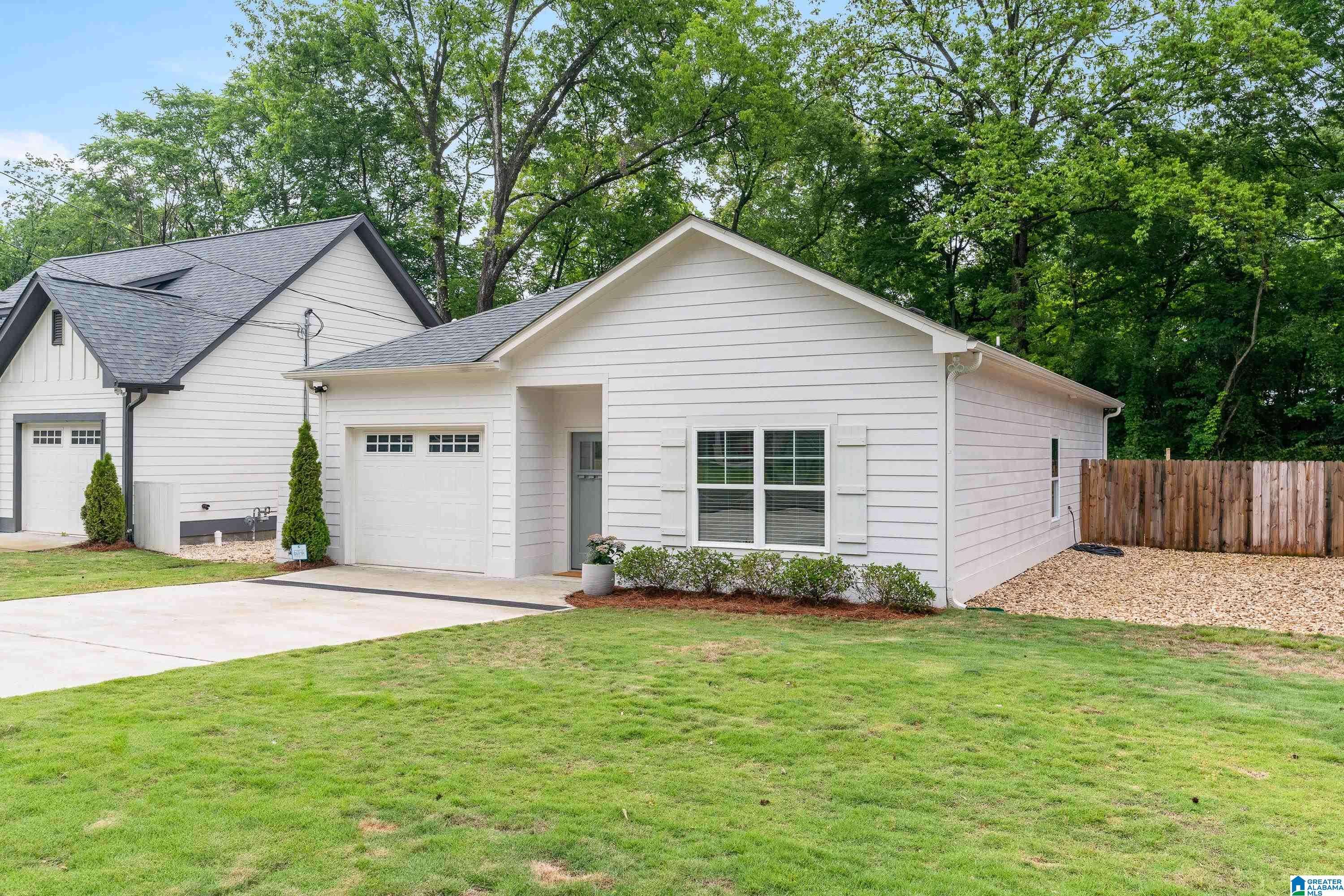 Irondale, AL 35210,2213 3RD AVENUE S