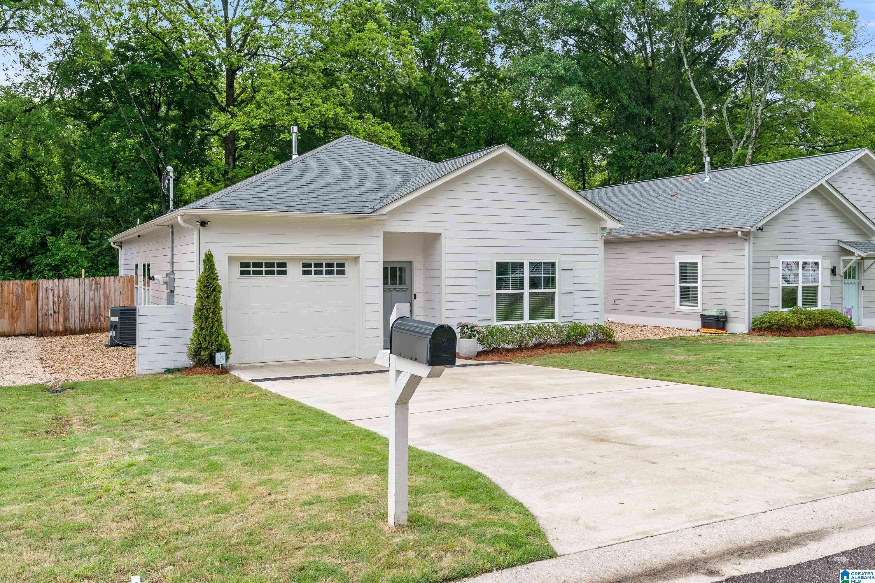 Irondale, AL 35210,2213 3RD AVENUE S
