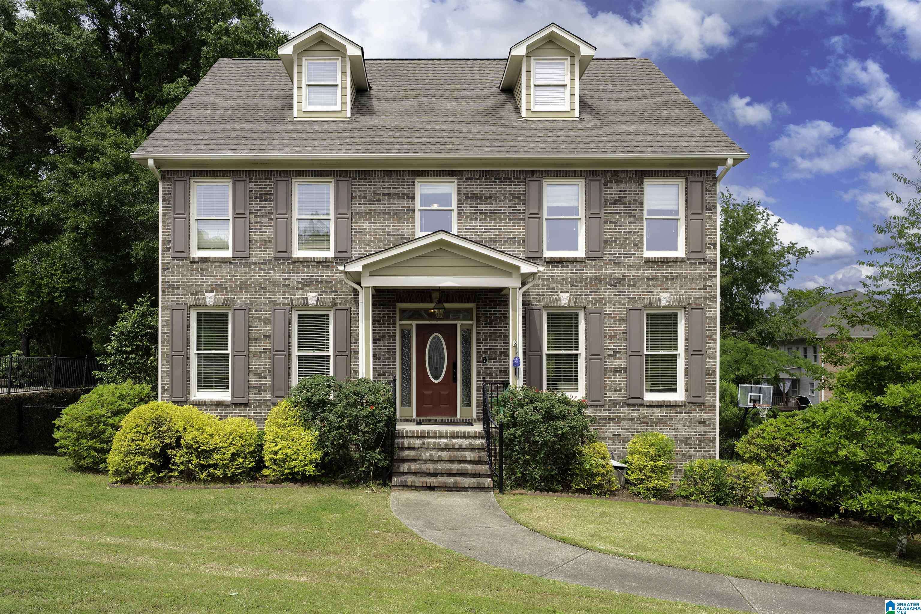 Hoover, AL 35244,5308 HICKORY TRACE