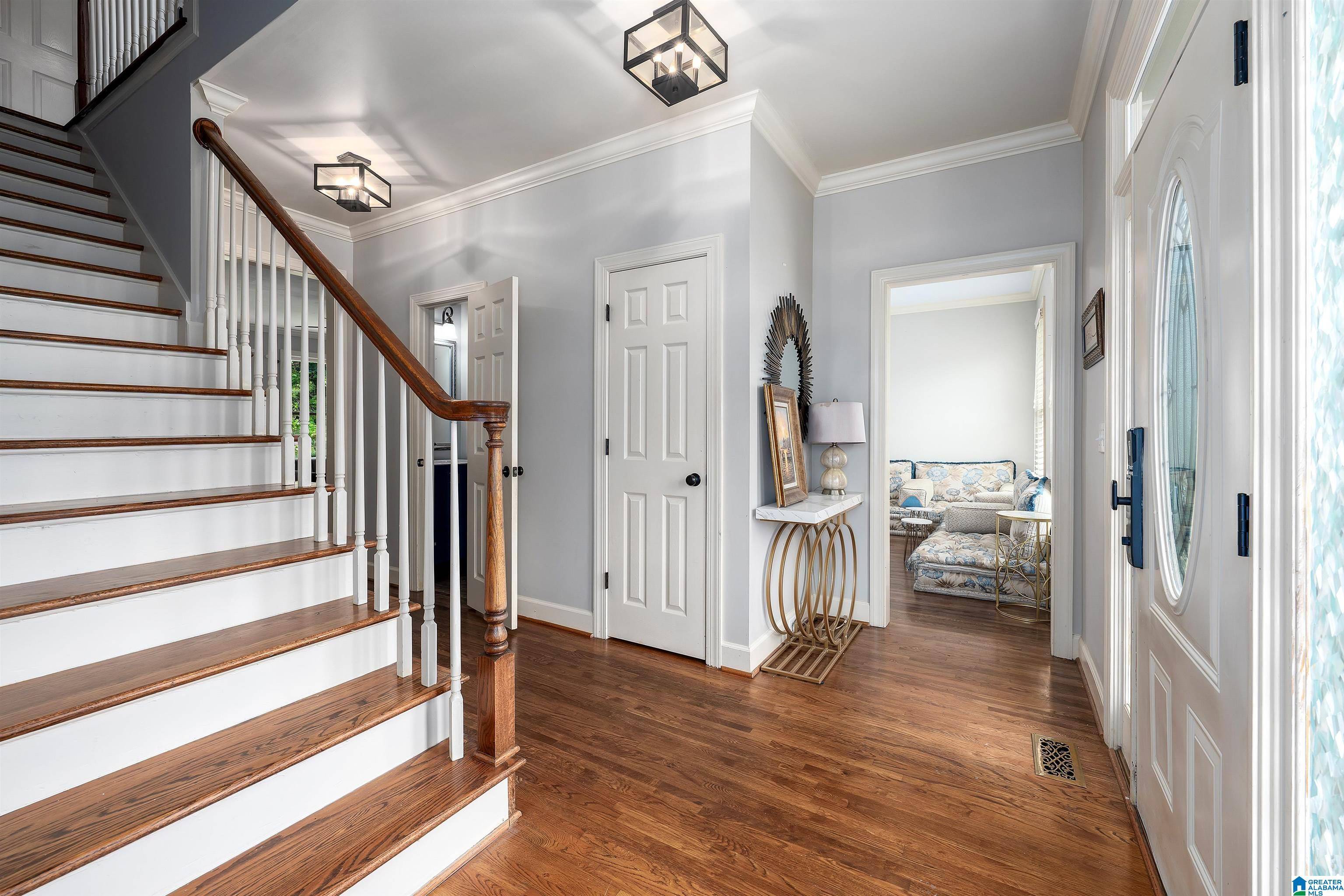 Hoover, AL 35244,5308 HICKORY TRACE