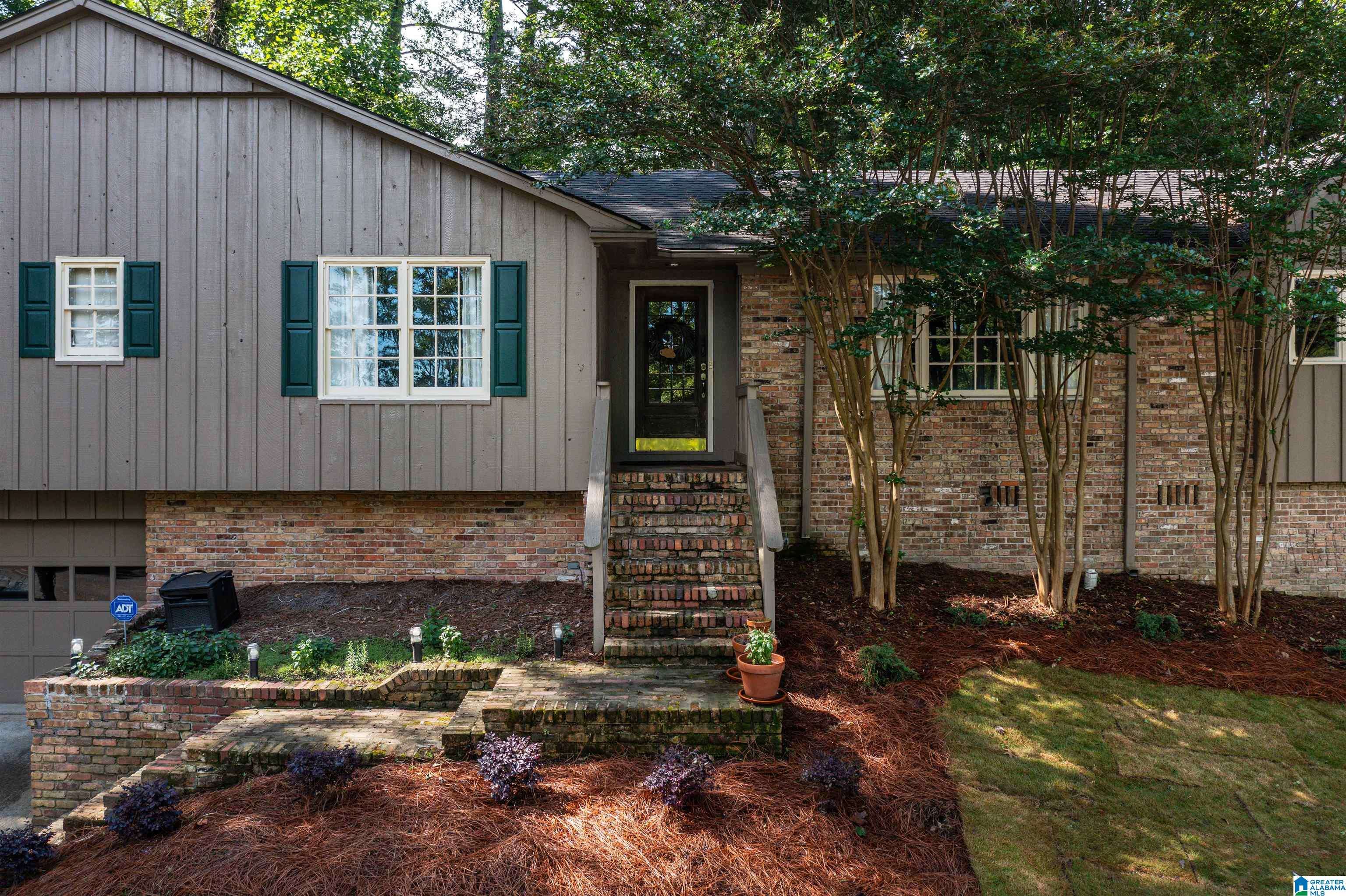 Birmingham, AL 35213,4121 WINSTON WAY