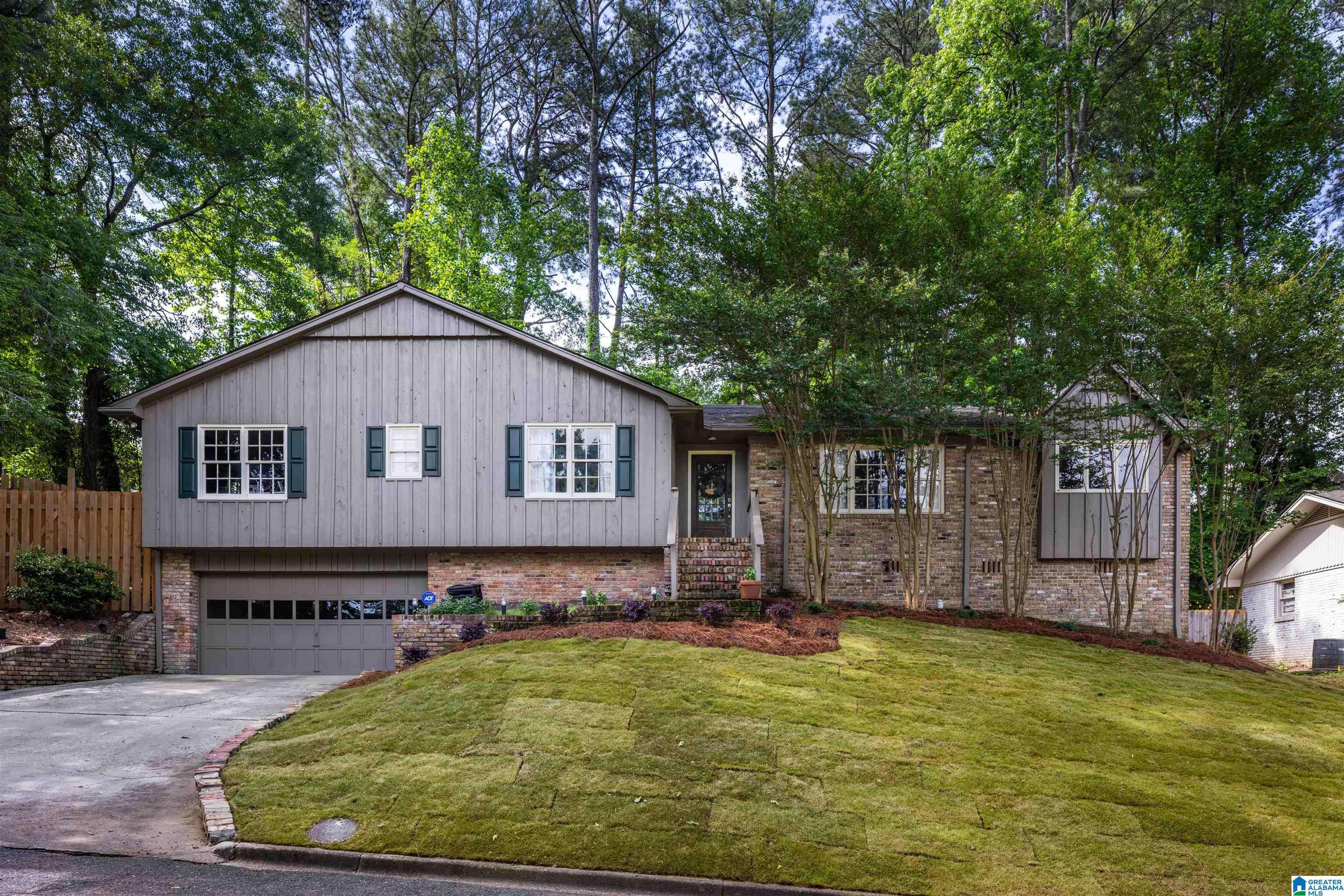 Birmingham, AL 35213,4121 WINSTON WAY