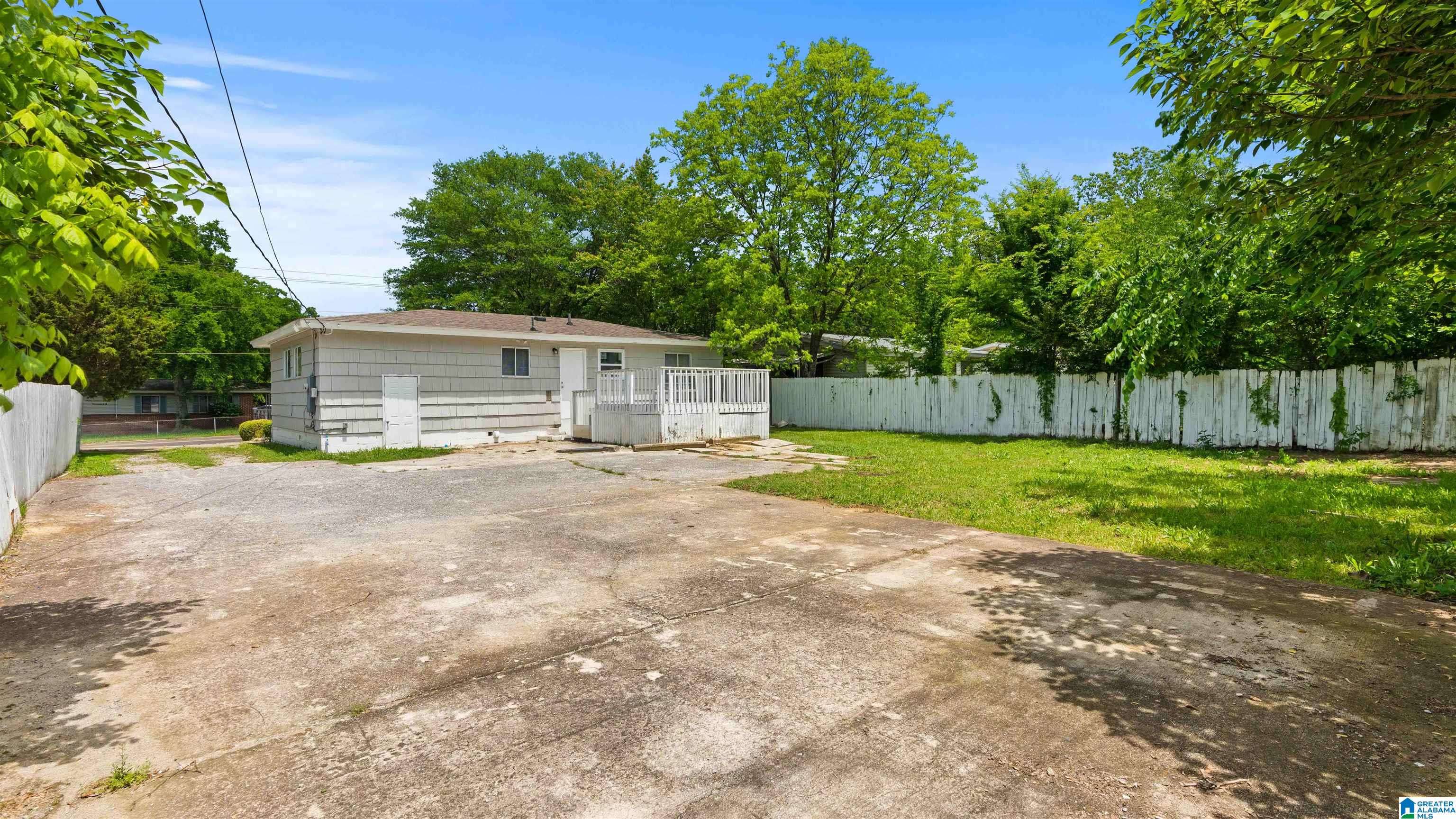 Birmingham, AL 35228,1417 BRIGHTON ROAD