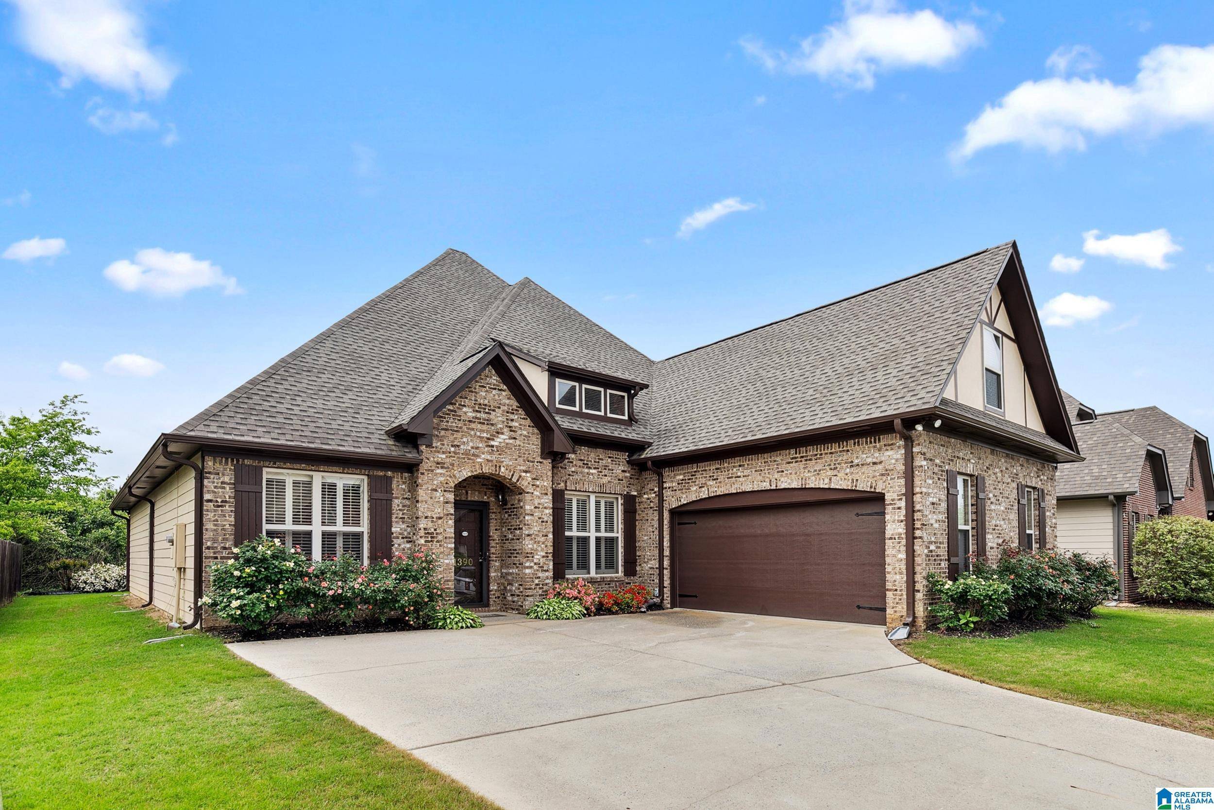 Gardendale, AL 35071,1390 MOUNTAIN LANE