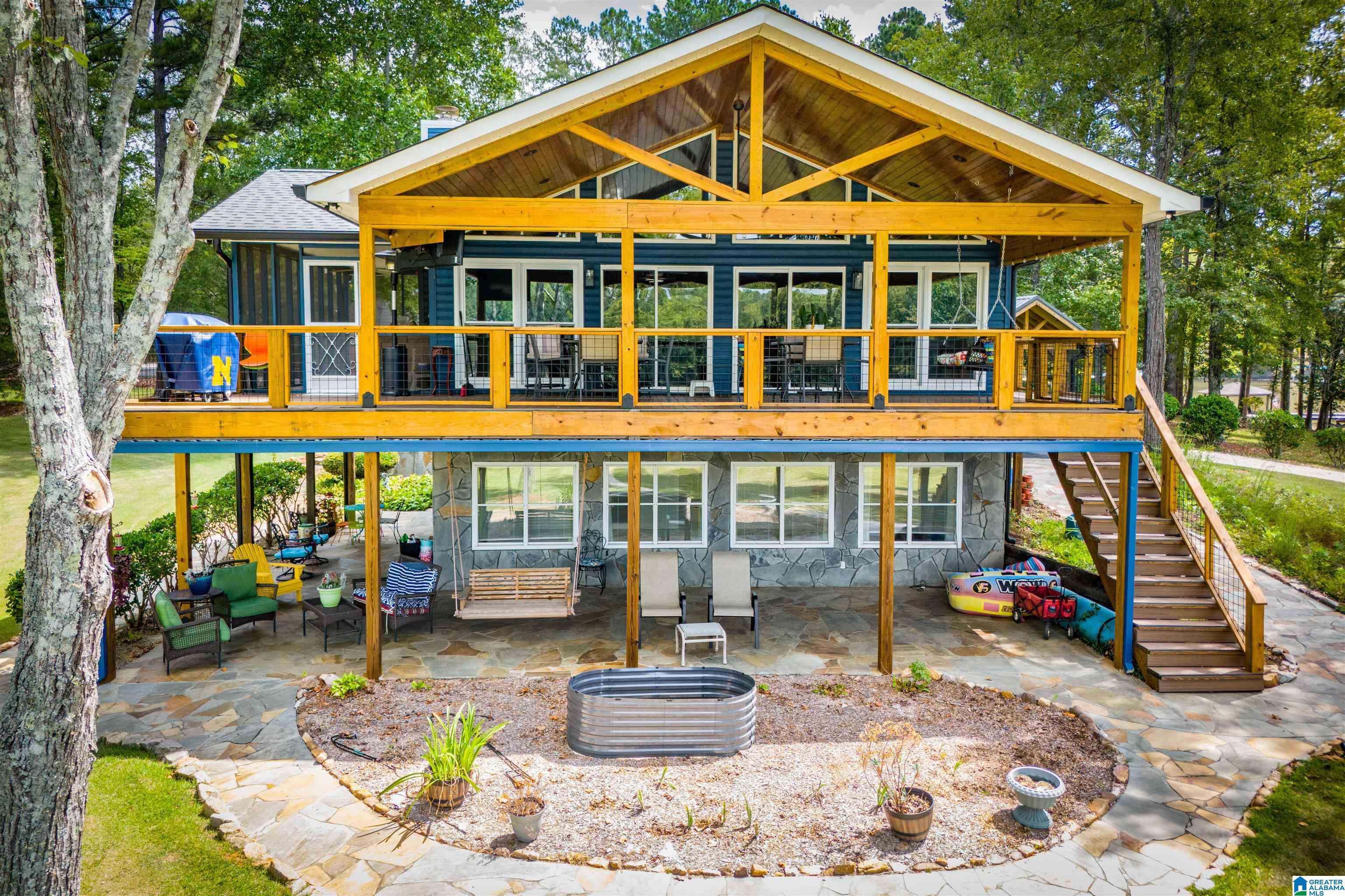Wedowee, AL 36278,180 CEDAR COVE