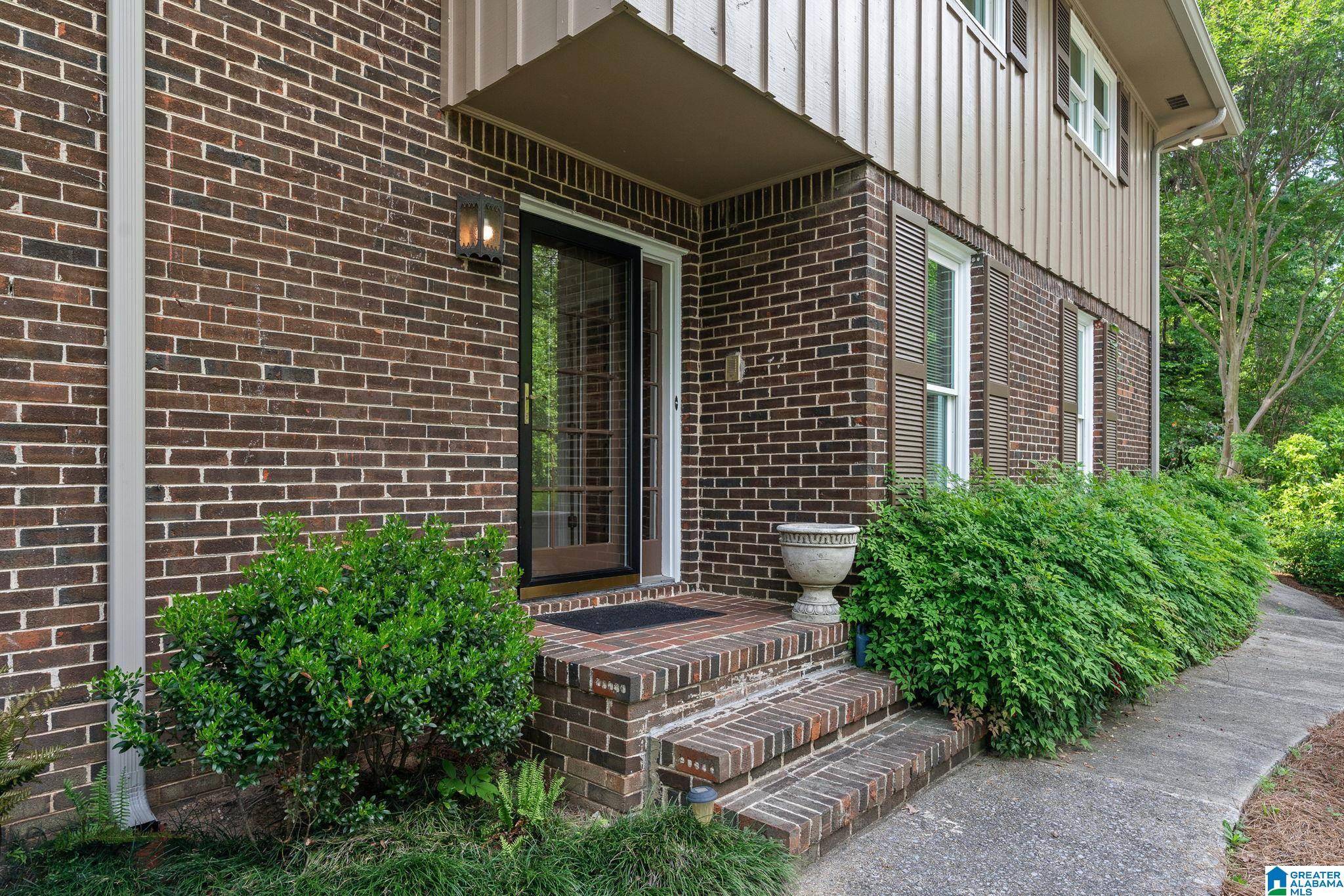 Homewood, AL 35209,511 KENILWORTH ROAD