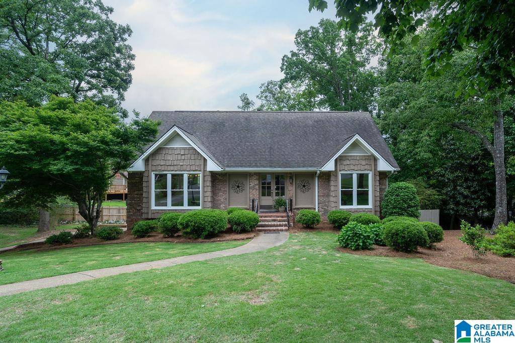 Vestavia Hills, AL 35226,841 LEAH LANE
