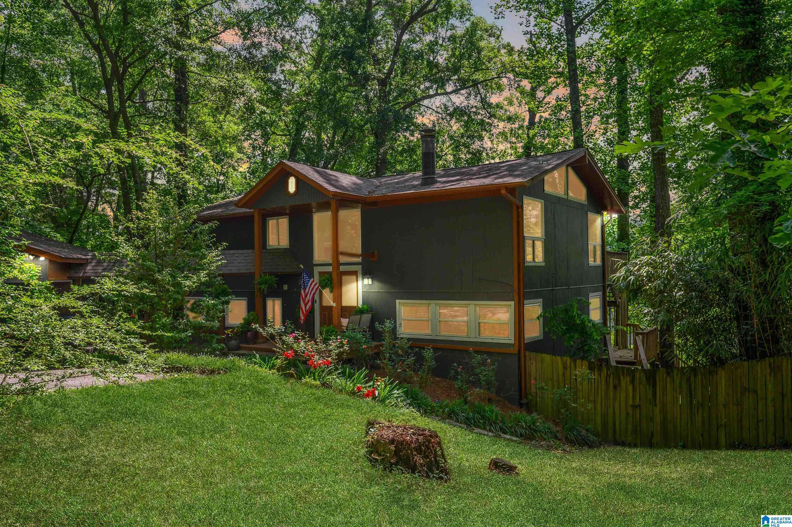 Hoover, AL 35244,3120 PARADISE ACRES