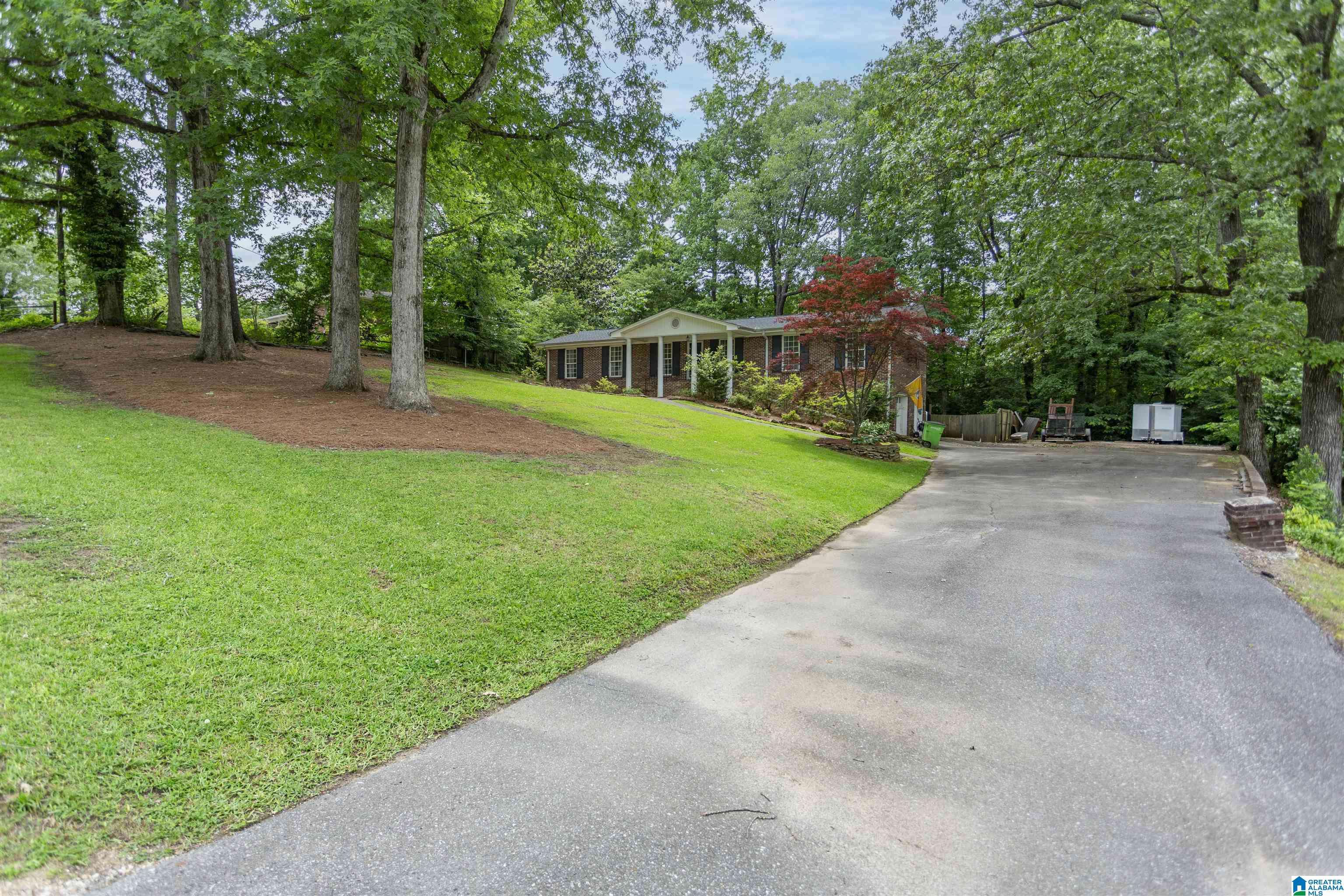 Leeds, AL 35094,7157 ROWAN ROAD