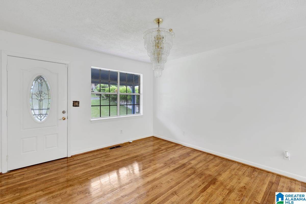 Midfield, AL 35228,1102 12TH AVENUE