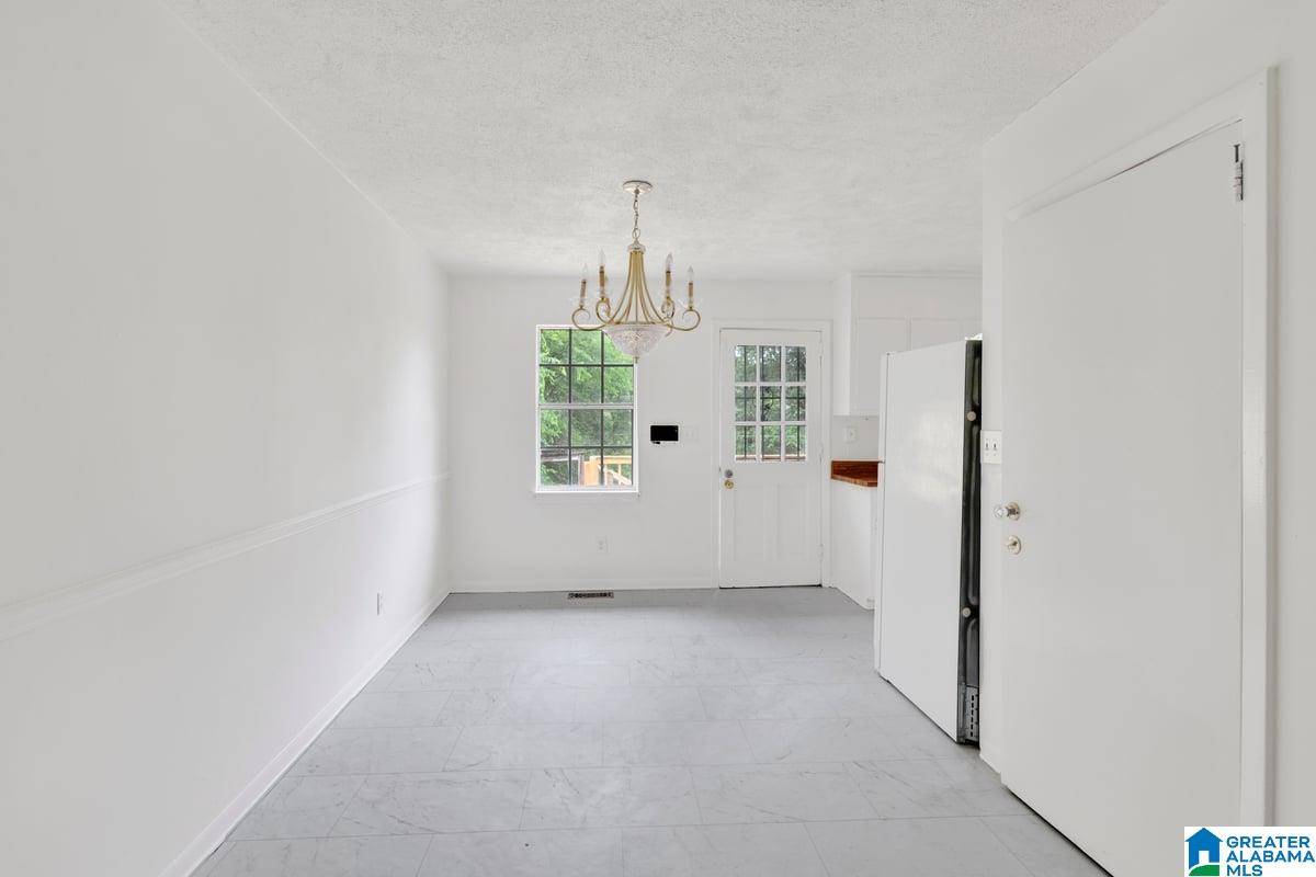 Midfield, AL 35228,1102 12TH AVENUE