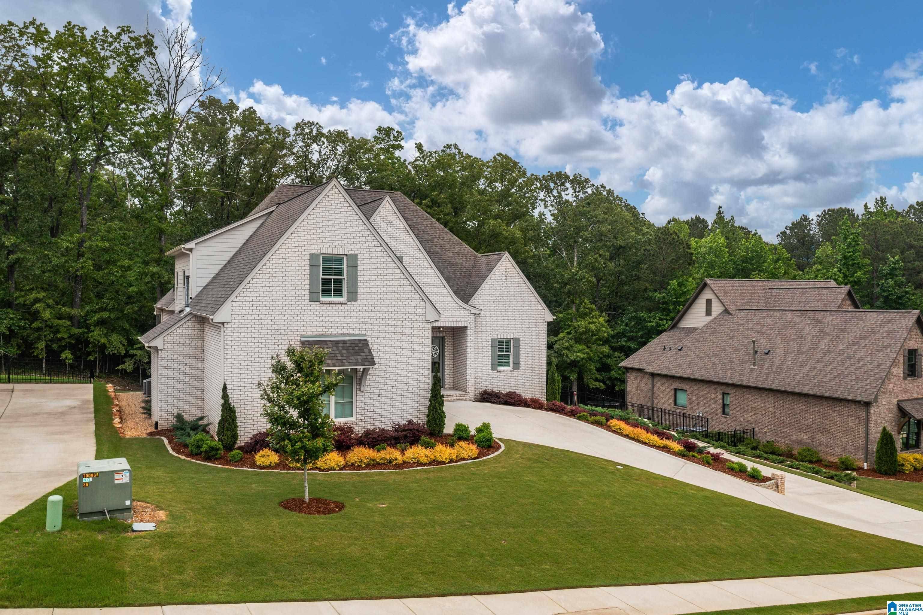 Birmingham, AL 35242,1052 GLENDALE DRIVE