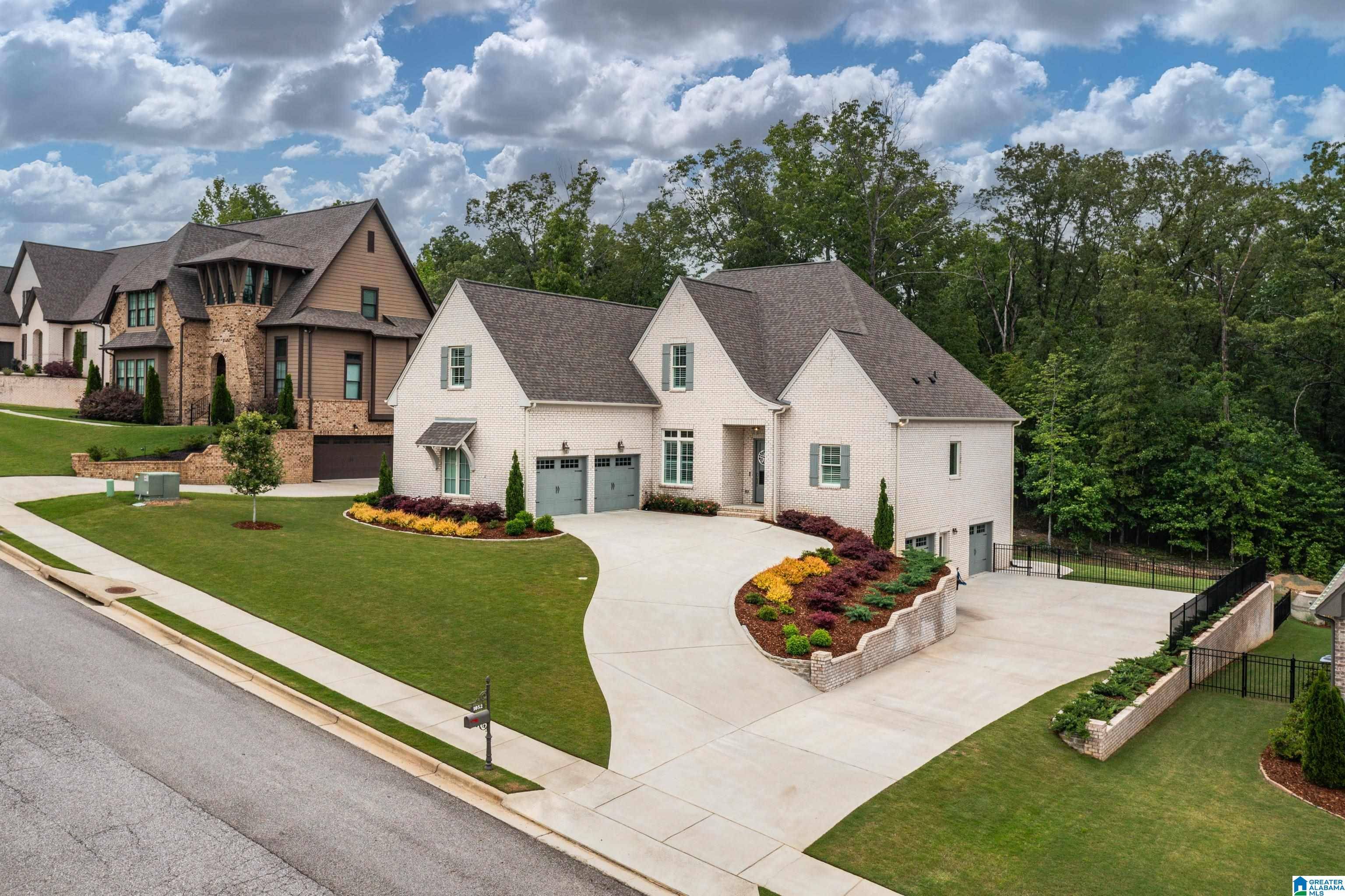 Birmingham, AL 35242,1052 GLENDALE DRIVE